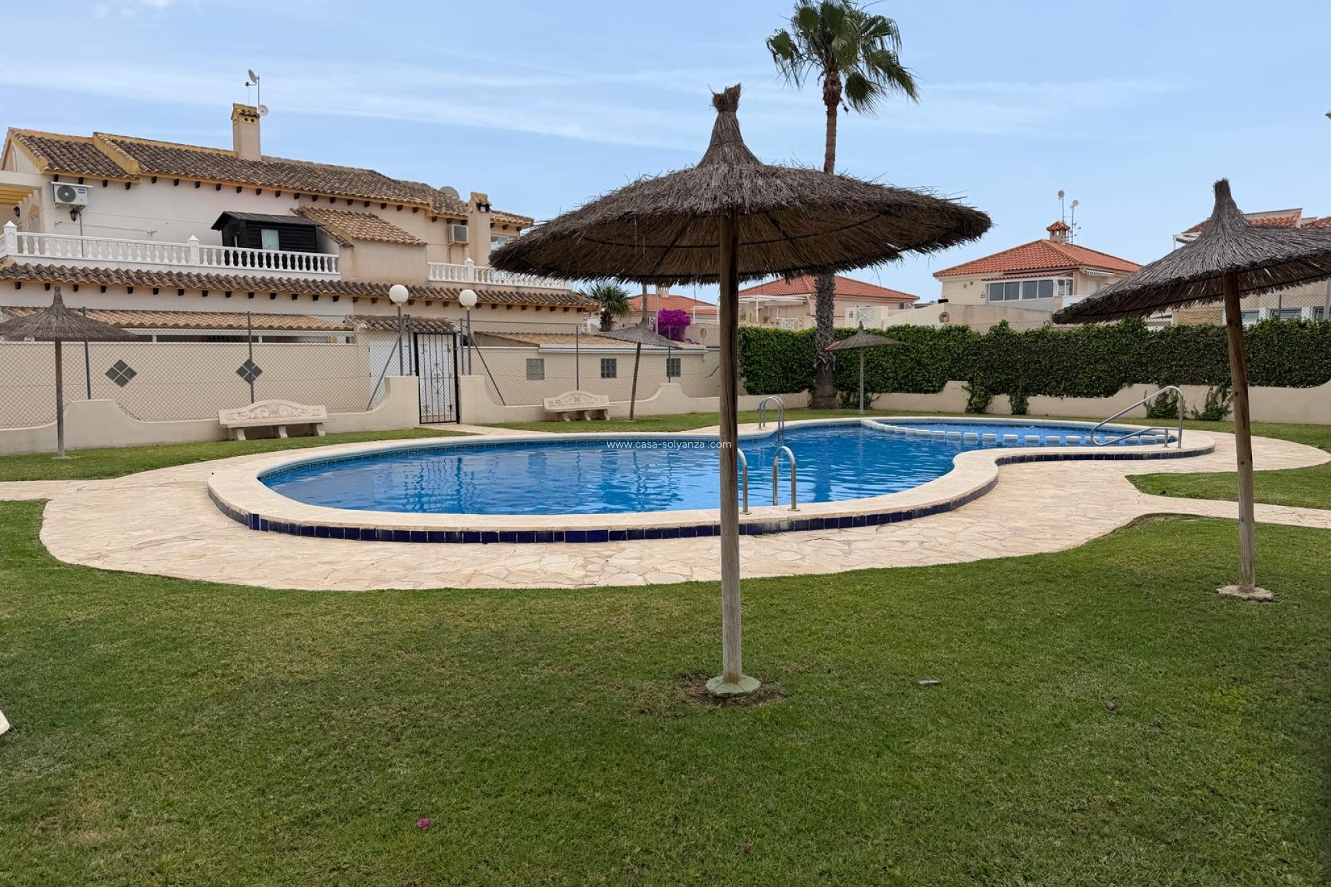 Resale - Villa - Playa Flamenca - Orihuela Costa