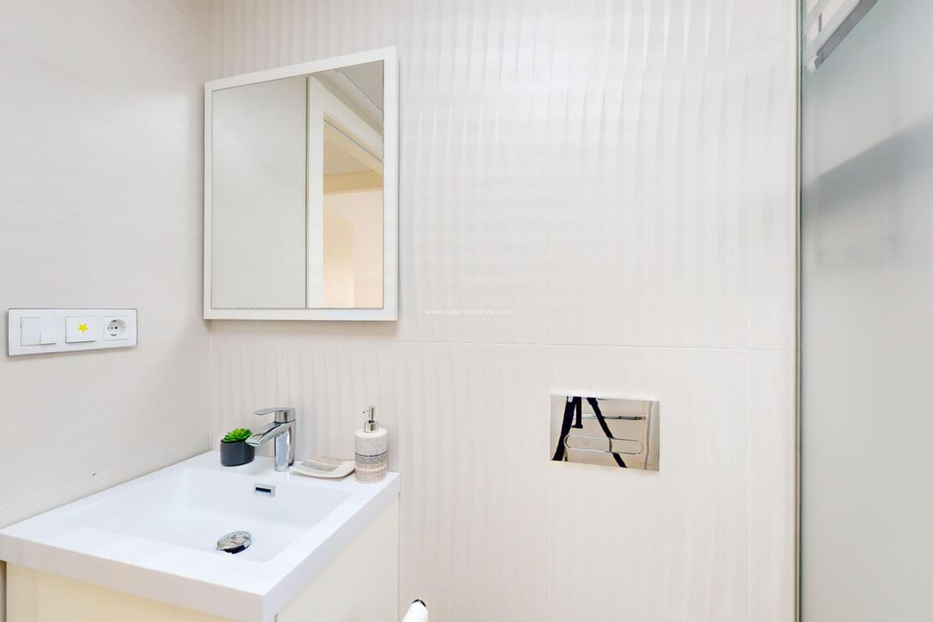 Resale - Villa - Playa Honda - Costa Calida