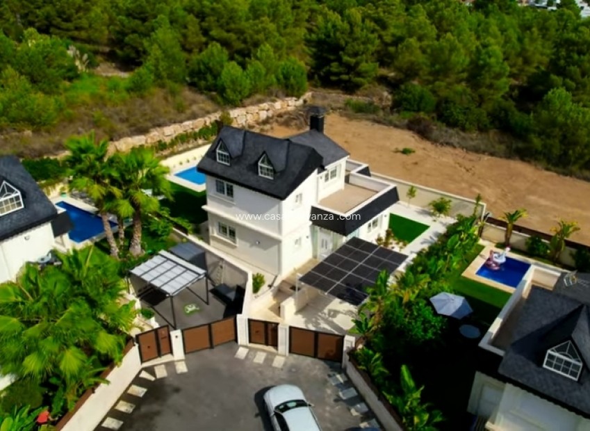 Resale - Villa - Polop - Costa Blanca
