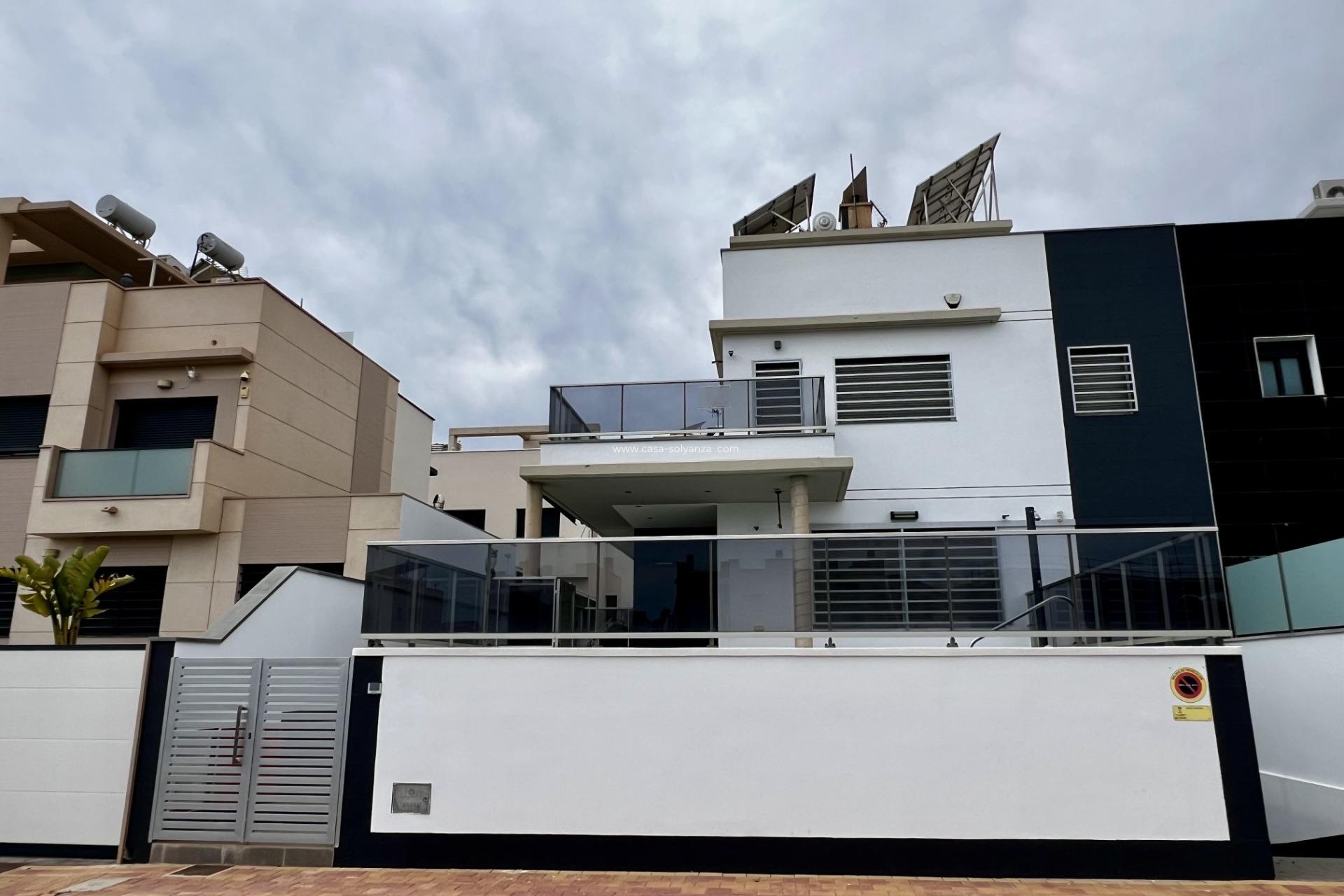 Resale - Villa - Puerto de Mazarron - El Alamillo