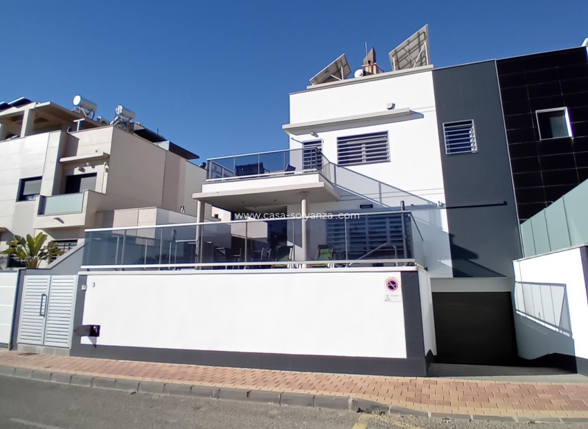 Resale - Villa - Puerto de Mazarron - El Alamillo