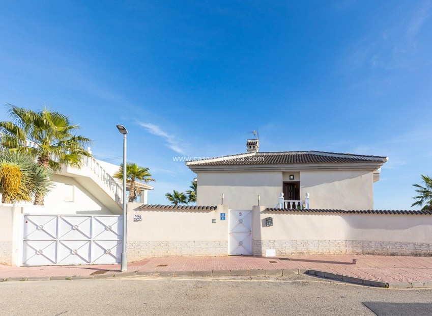 Resale - Villa - Rojales - Campo De Golf La Marquesa