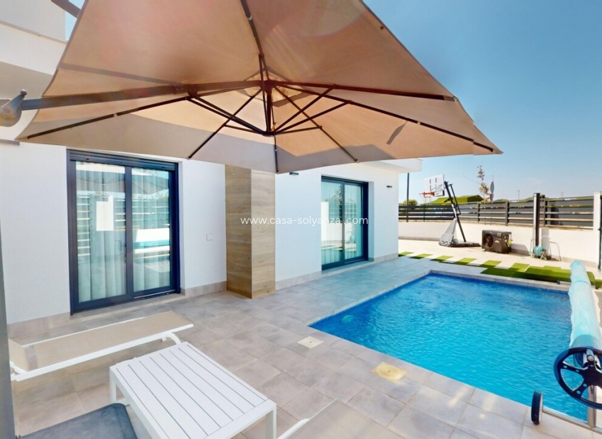 Resale - Villa - Roldan - Inland