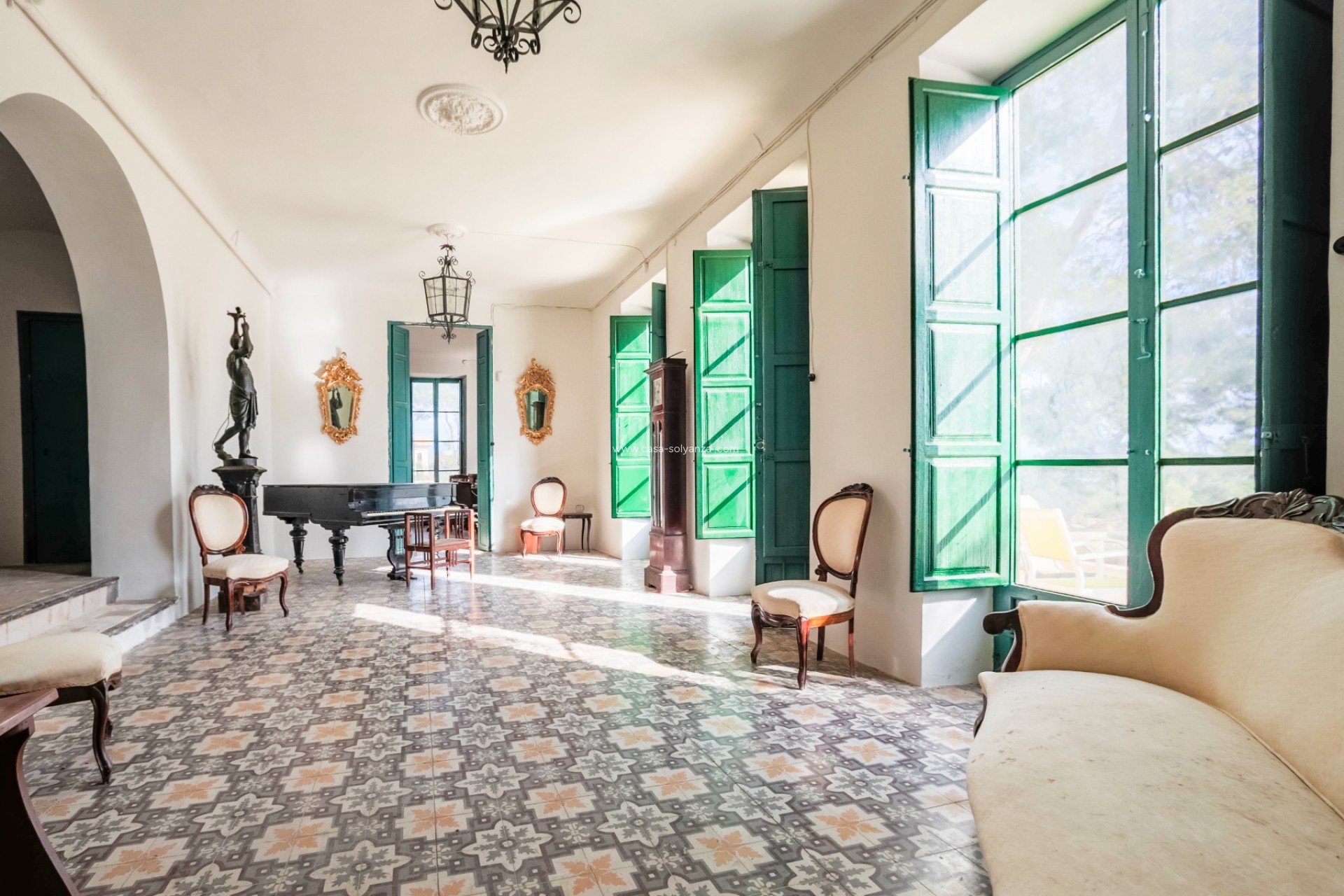 Resale - Villa - San Juan de Alicante - Costa Blanca