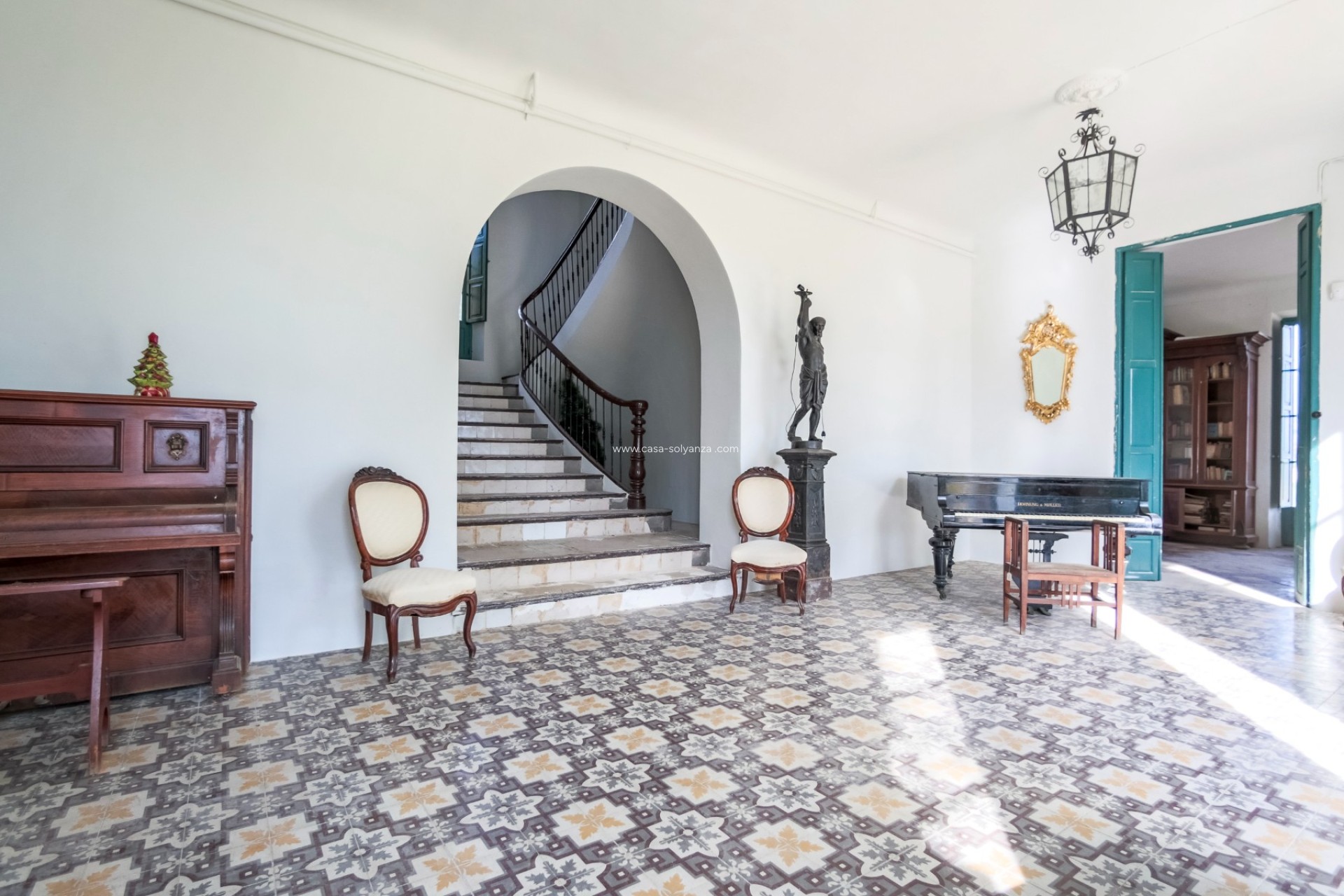 Resale - Villa - San Juan de Alicante - Costa Blanca