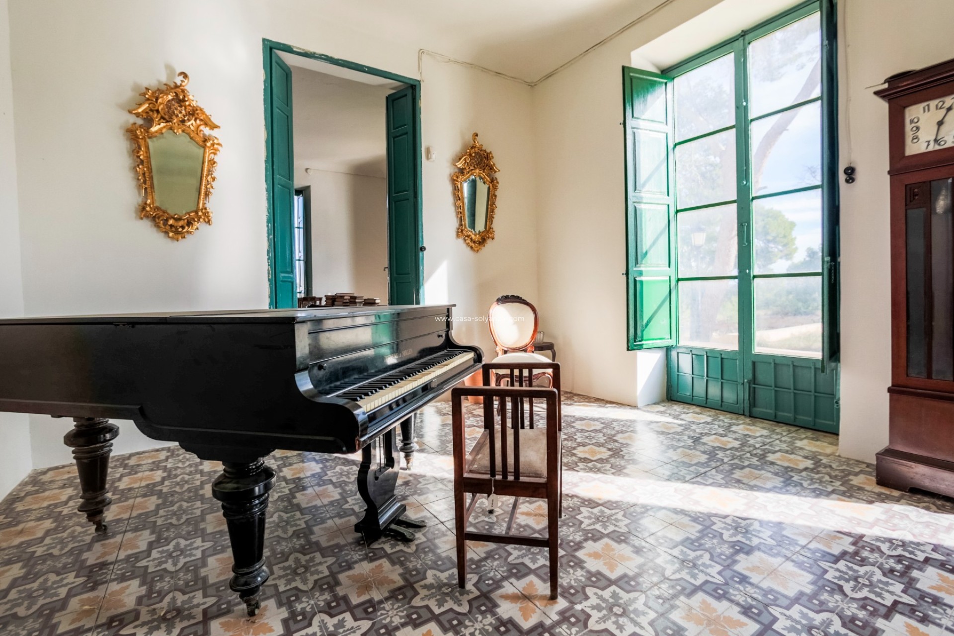 Resale - Villa - San Juan de Alicante - Costa Blanca