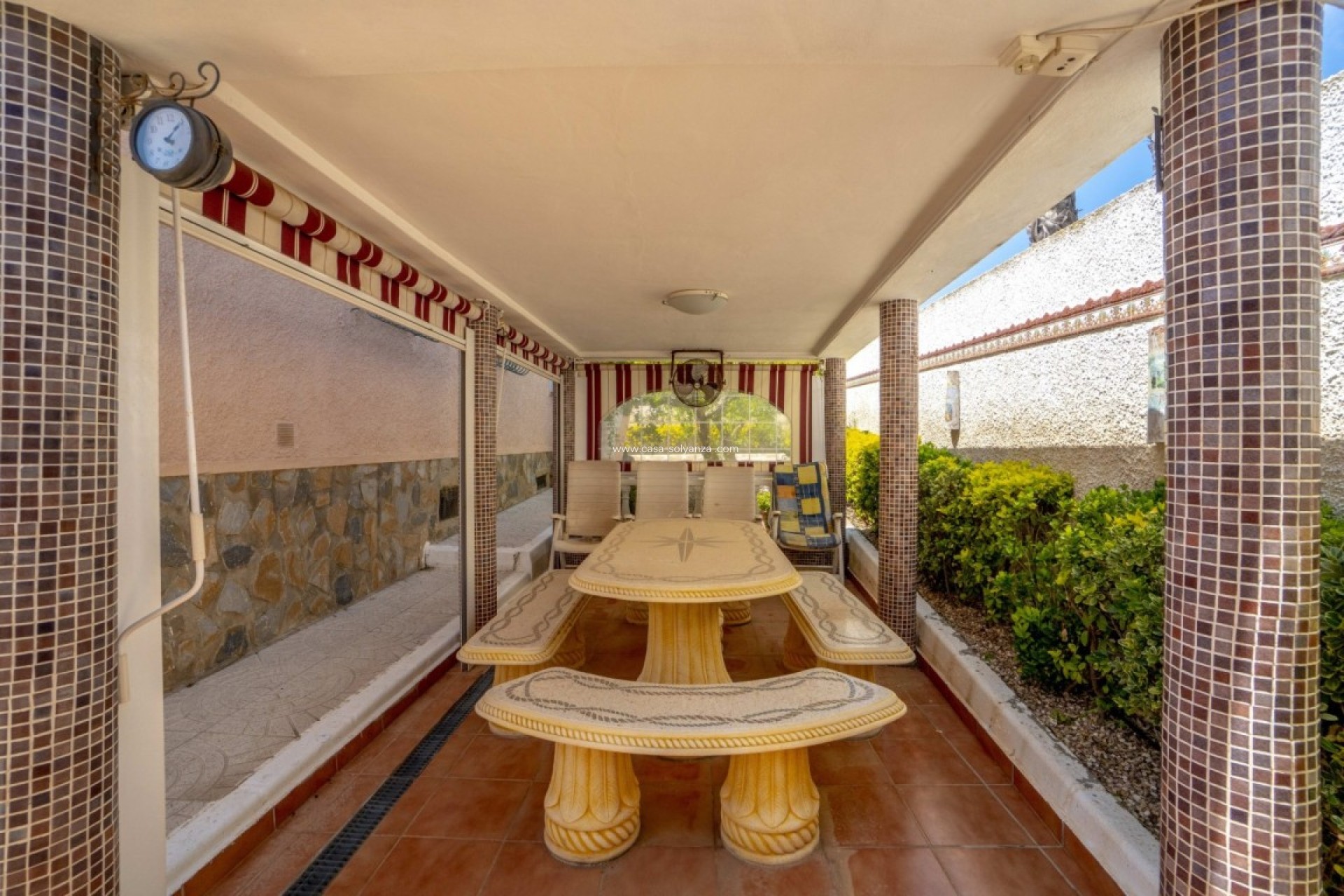 Resale - Villa - San Luis - Inland