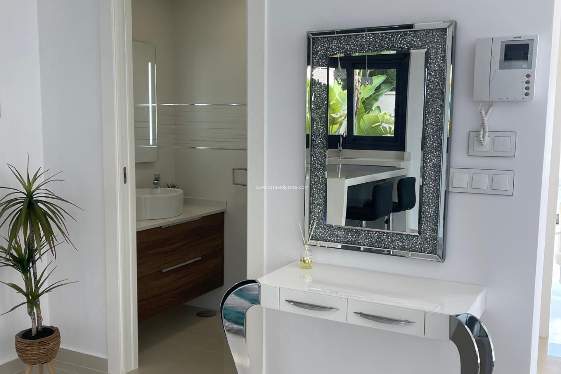 Resale - Villa - San Miguel de Salinas - Altos De San Miguel