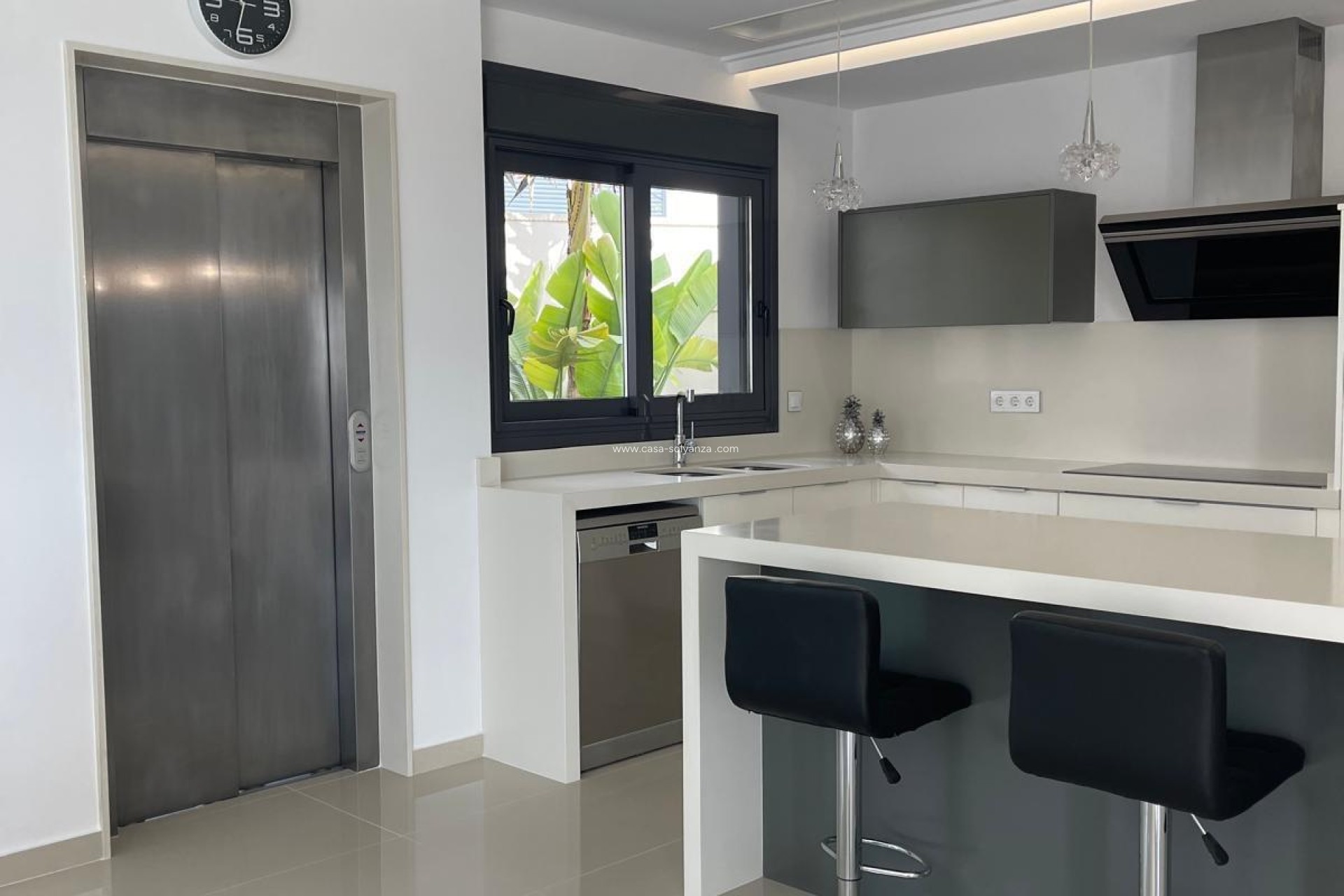 Resale - Villa - San Miguel de Salinas - Altos De San Miguel