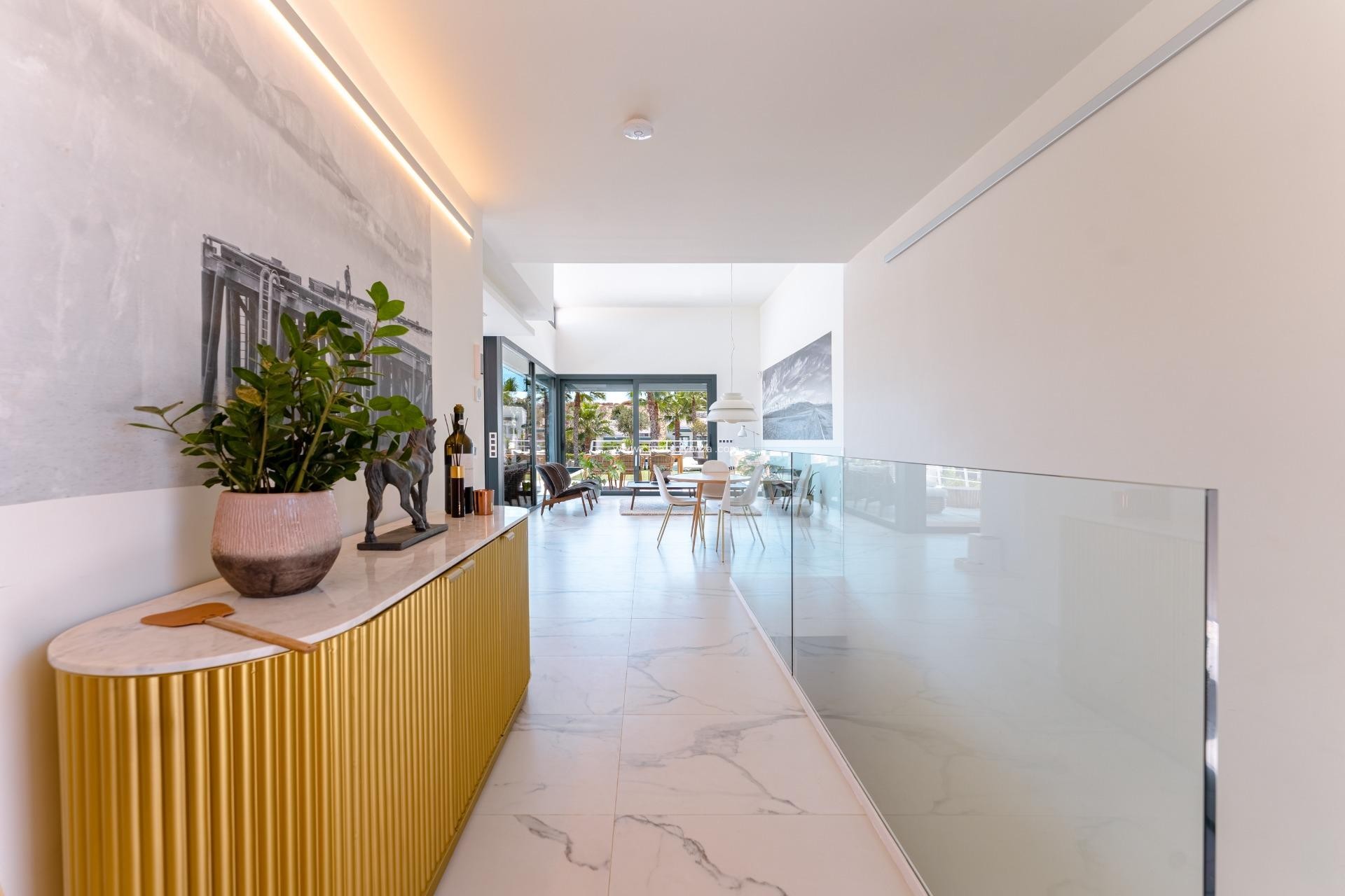 Resale - Villa - San Miguel de Salinas - Bellavista