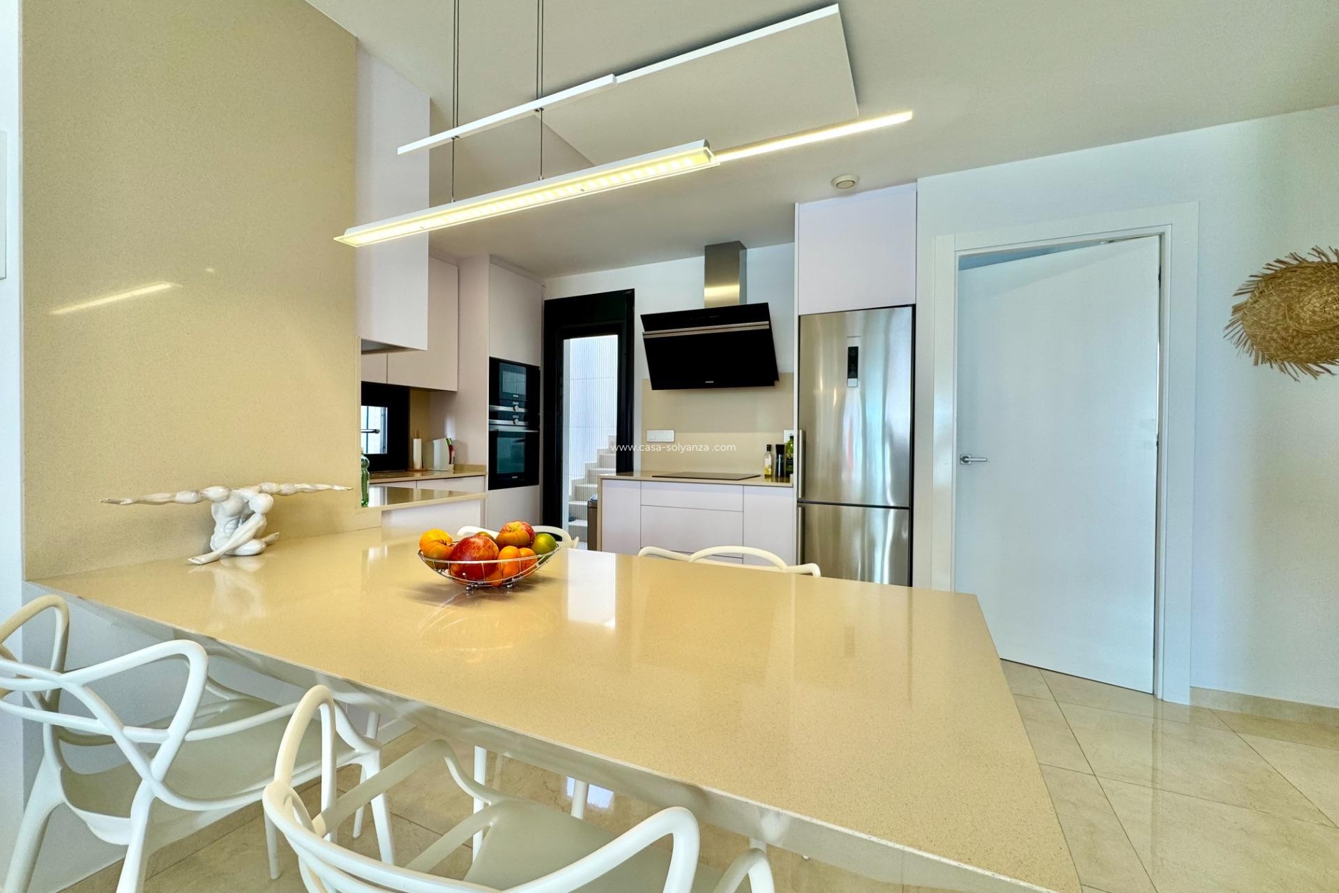Resale - Villa - San Miguel de Salinas - Bellavista