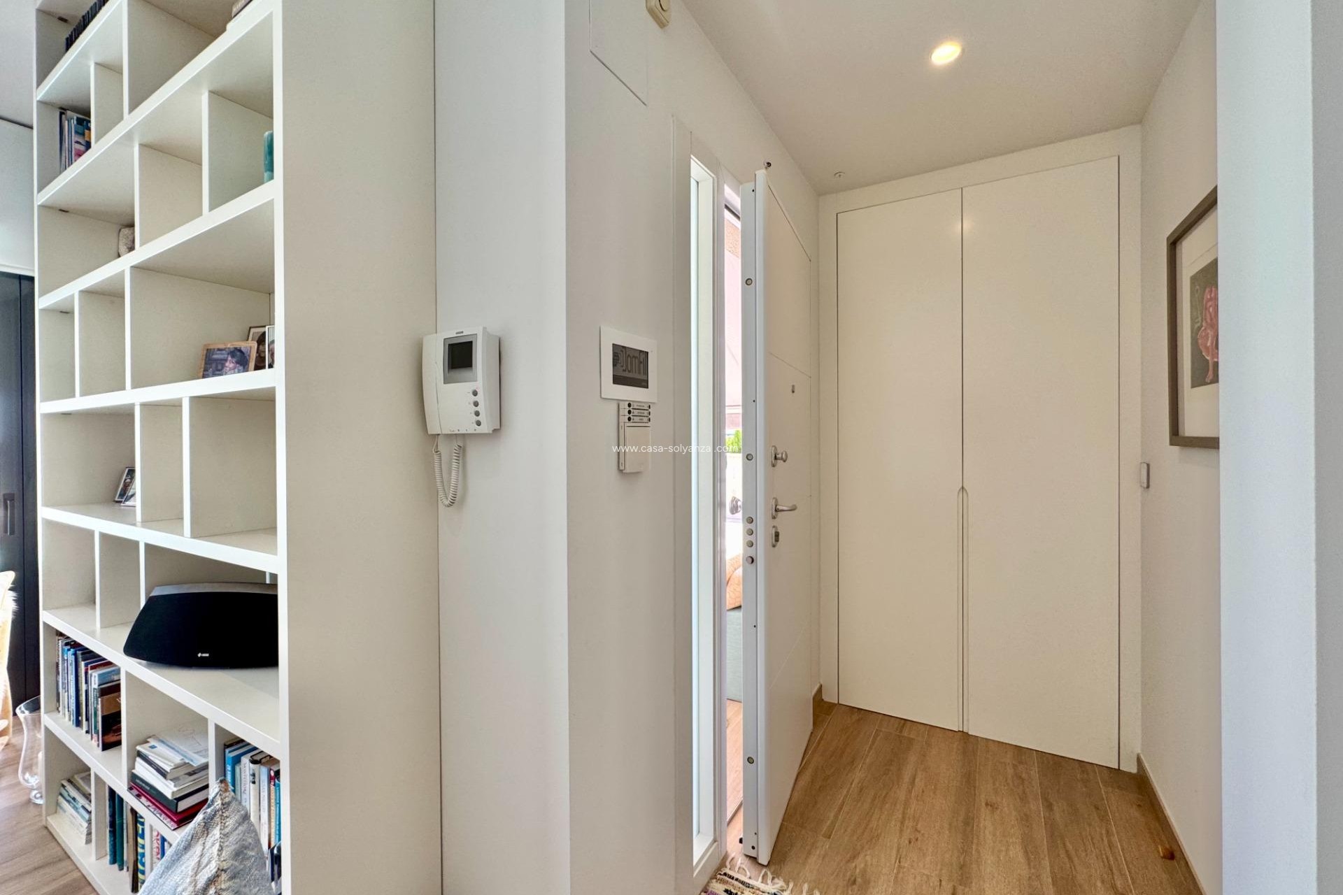 Resale - Villa - San Miguel de Salinas - Bellavista