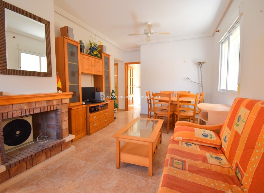 Resale - Villa - San Miguel de Salinas - Blue Lagoon