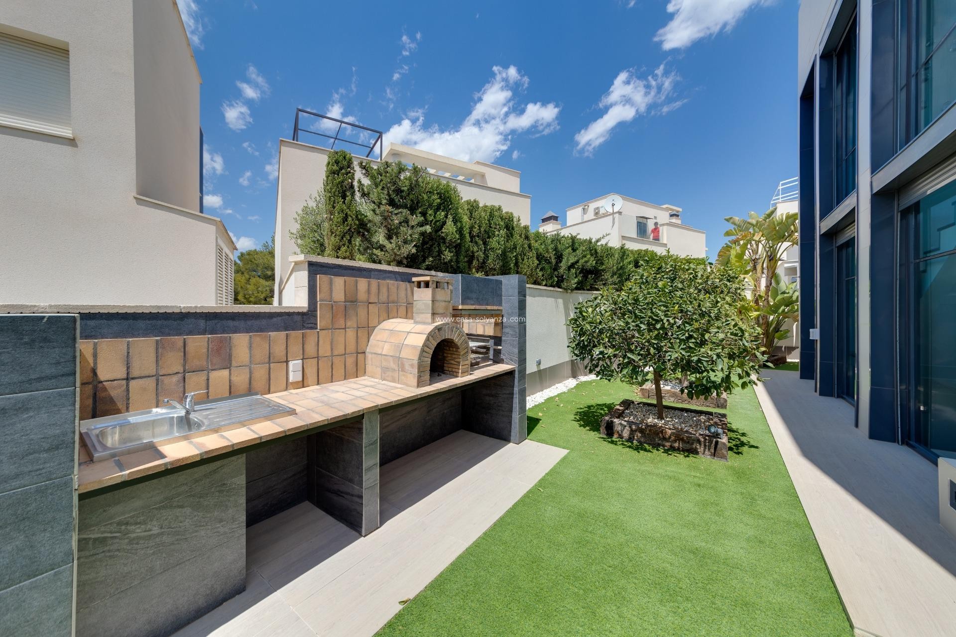 Resale - Villa - San Miguel de Salinas - Cerro del Sol