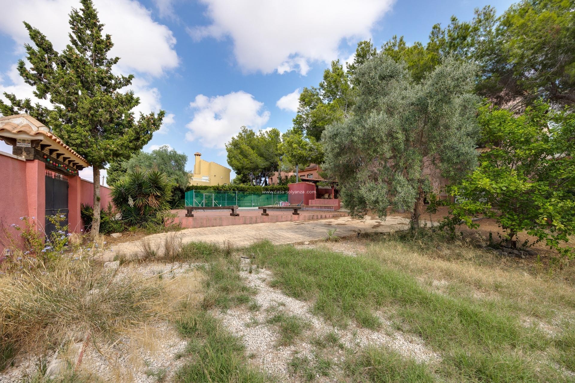 Resale - Villa - San Miguel de Salinas - Ciudad de las comunicaciones