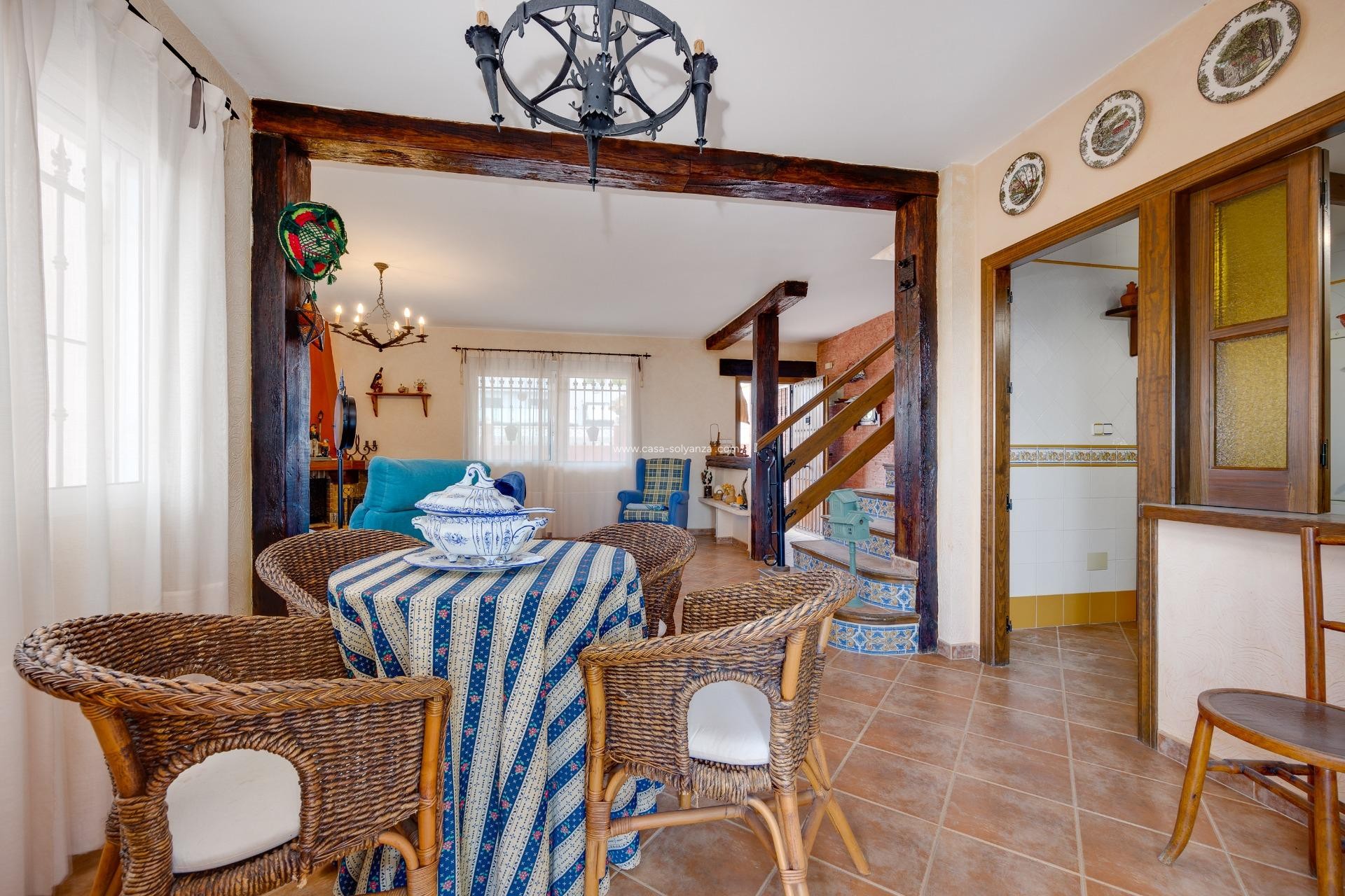 Resale - Villa - San Miguel de Salinas - Ciudad de las comunicaciones