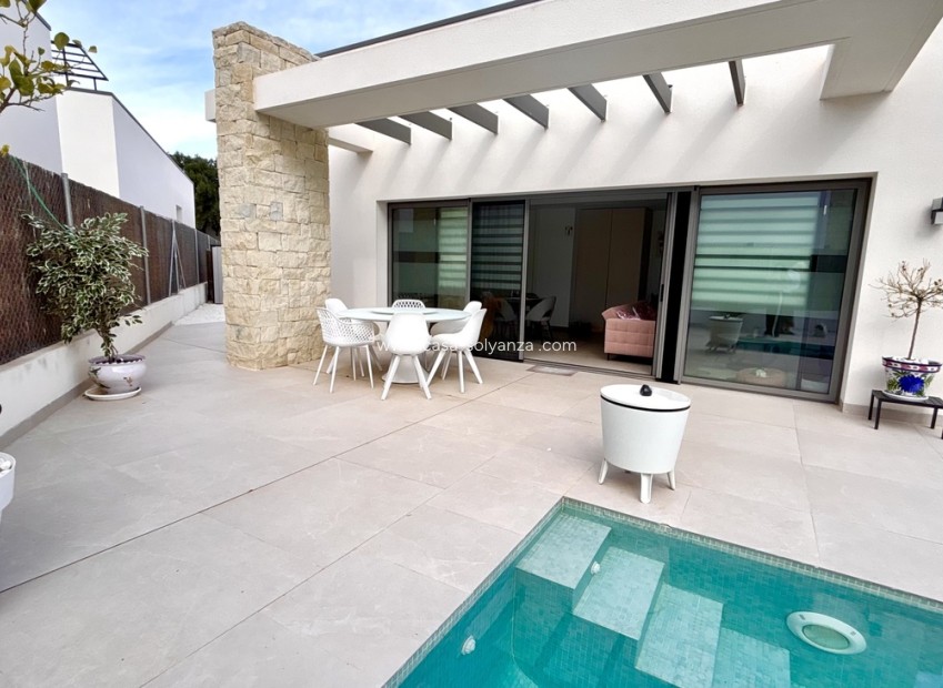 Resale - Villa - San Miguel de Salinas - Costa Blanca