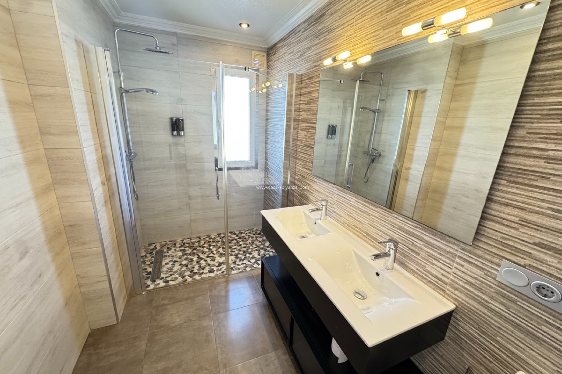 Resale - Villa - San Miguel de Salinas - Inland