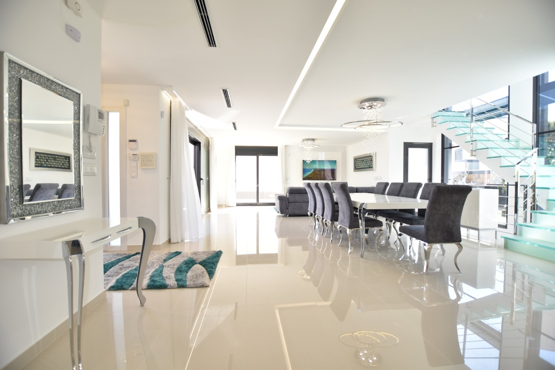 Resale - Villa - San Miguel de Salinas - Inland