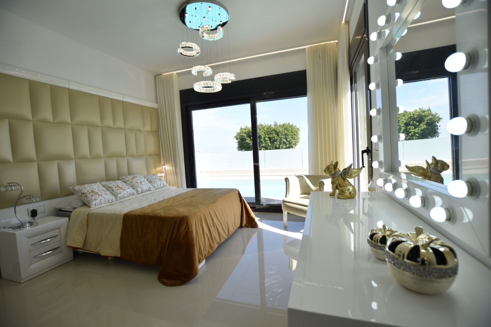 Resale - Villa - San Miguel de Salinas - Inland