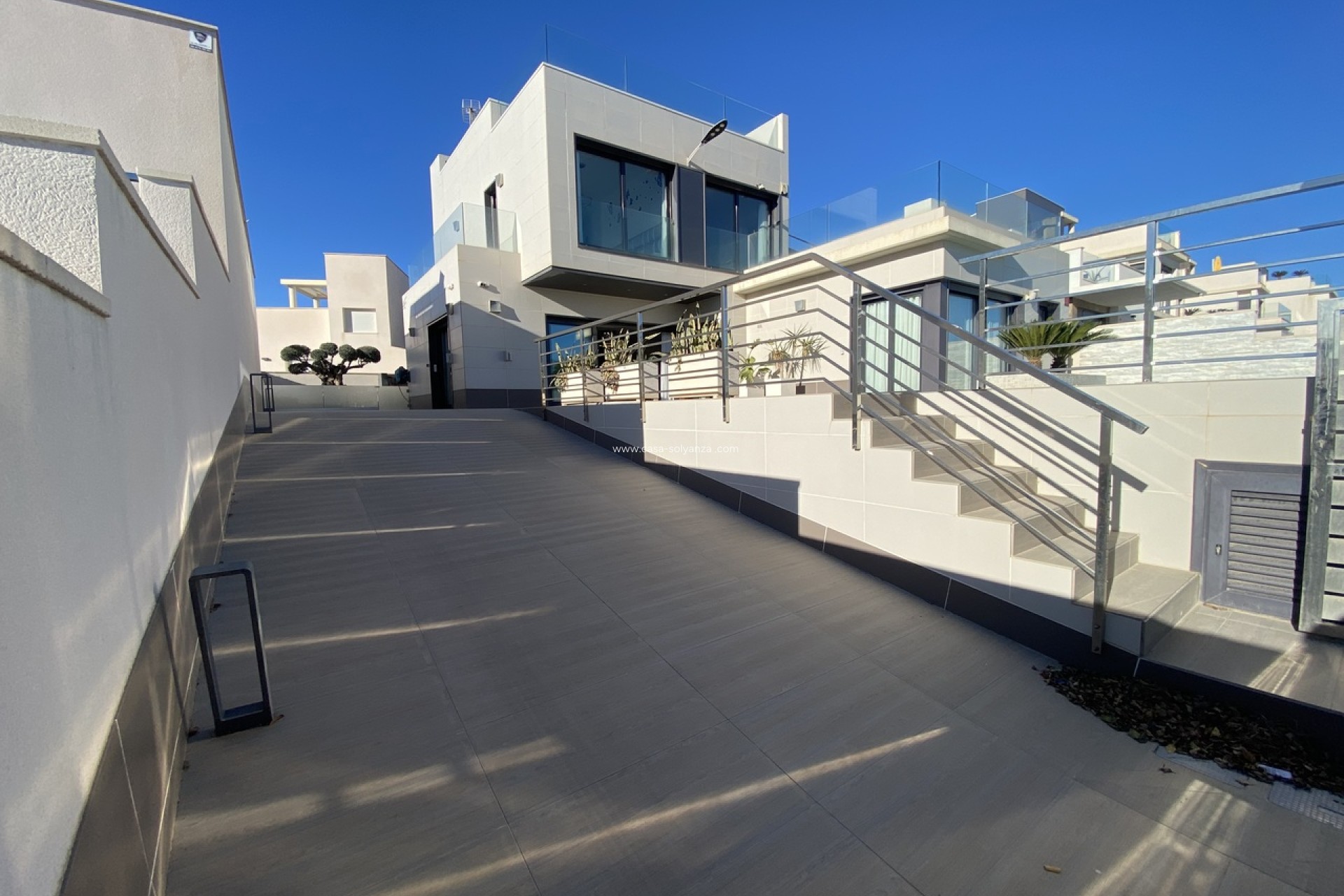 Resale - Villa - San Miguel de Salinas - Inland