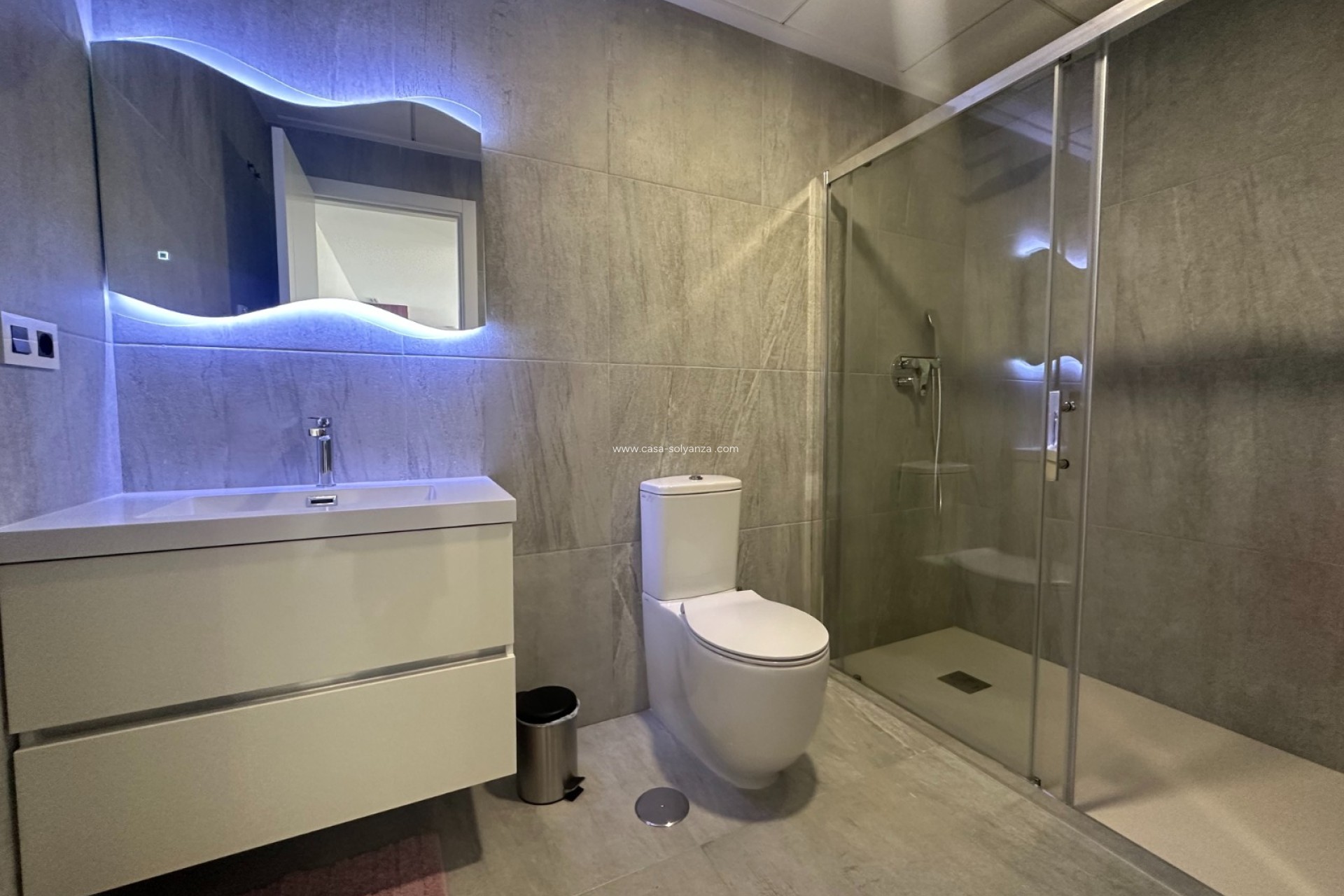 Resale - Villa - San Miguel de Salinas - Inland