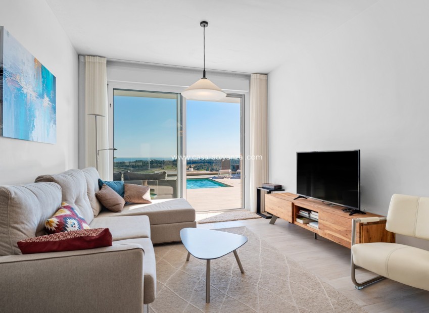 Resale - Villa - San Miguel de Salinas - Inland