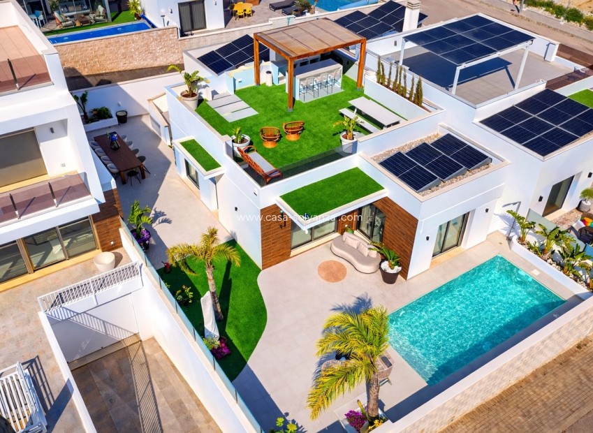 Resale - Villa - San Miguel de Salinas - Inland