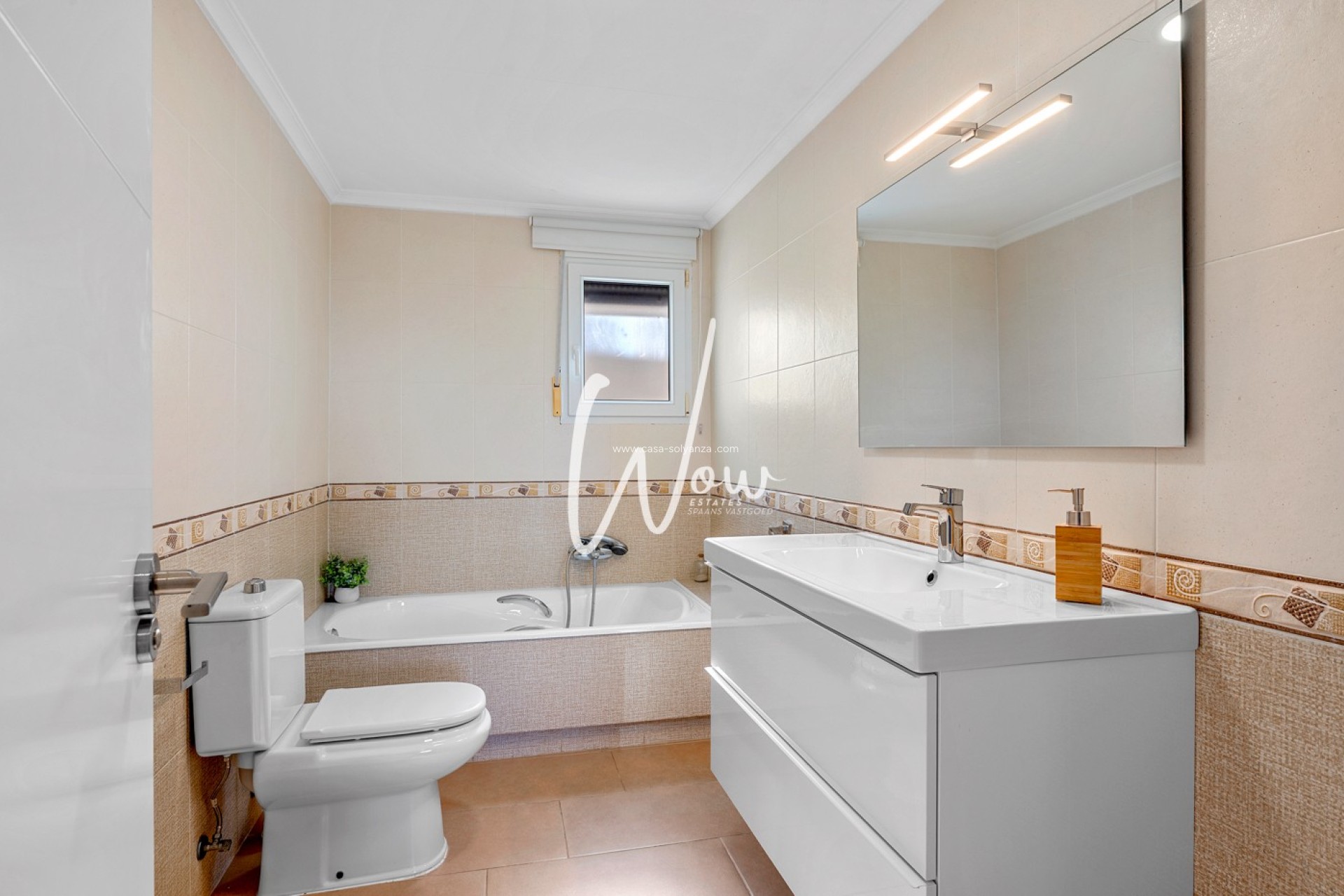 Resale - Villa - San Miguel de Salinas - Inland