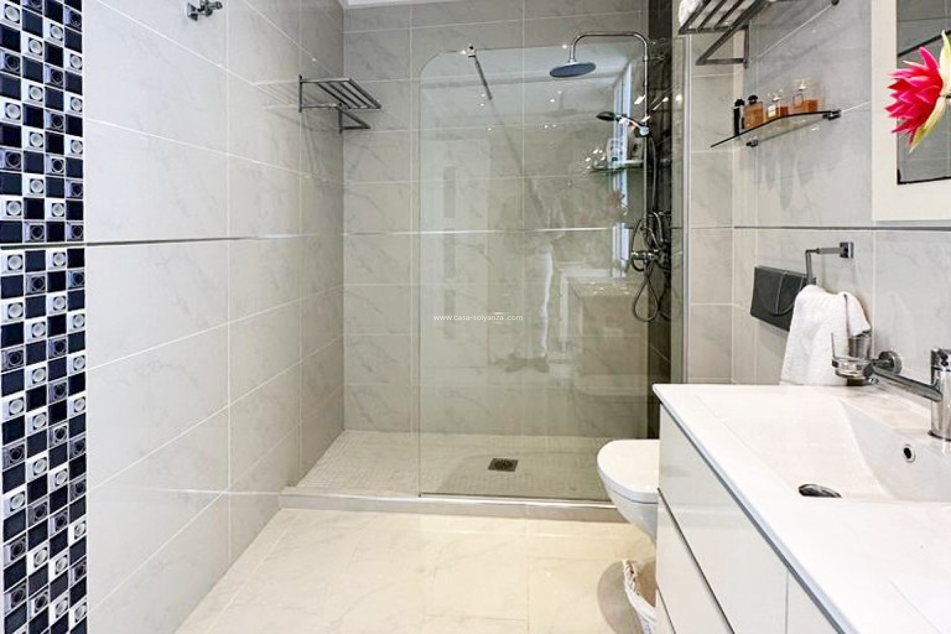 Resale - Villa - San Miguel de Salinas - Inland