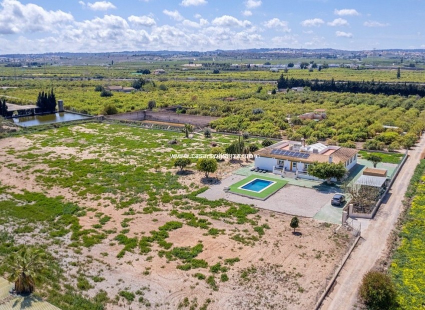 Resale - Villa - San Miguel de Salinas - Inland
