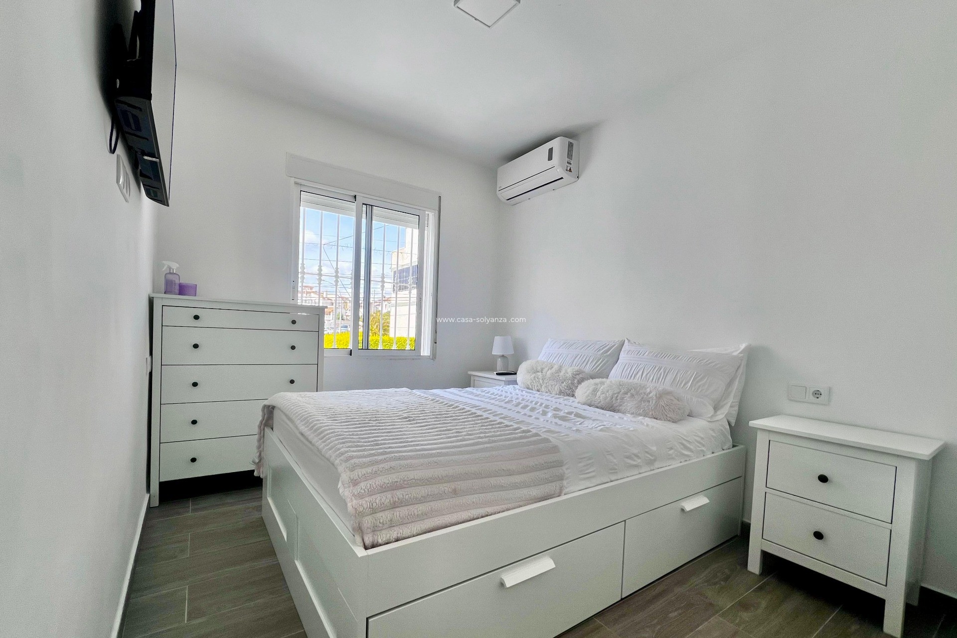 Resale - Villa - San Miguel de Salinas - Las Filipinas