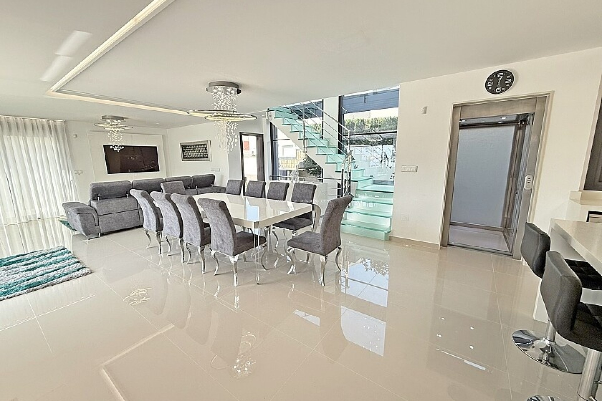 Resale - Villa - San Miguel de Salinas - Mirador De San Miguel