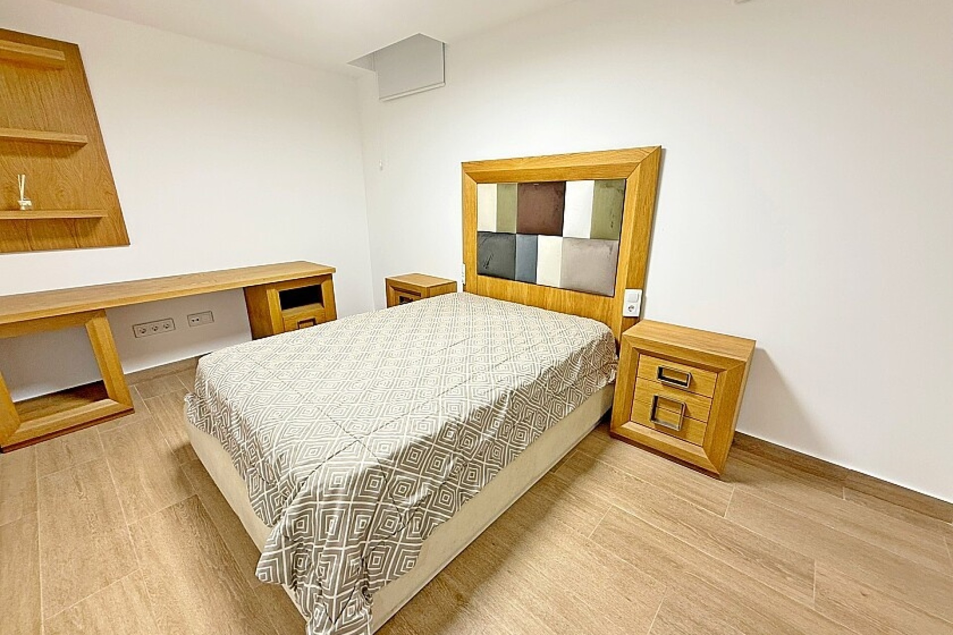 Resale - Villa - San Miguel de Salinas - Mirador De San Miguel