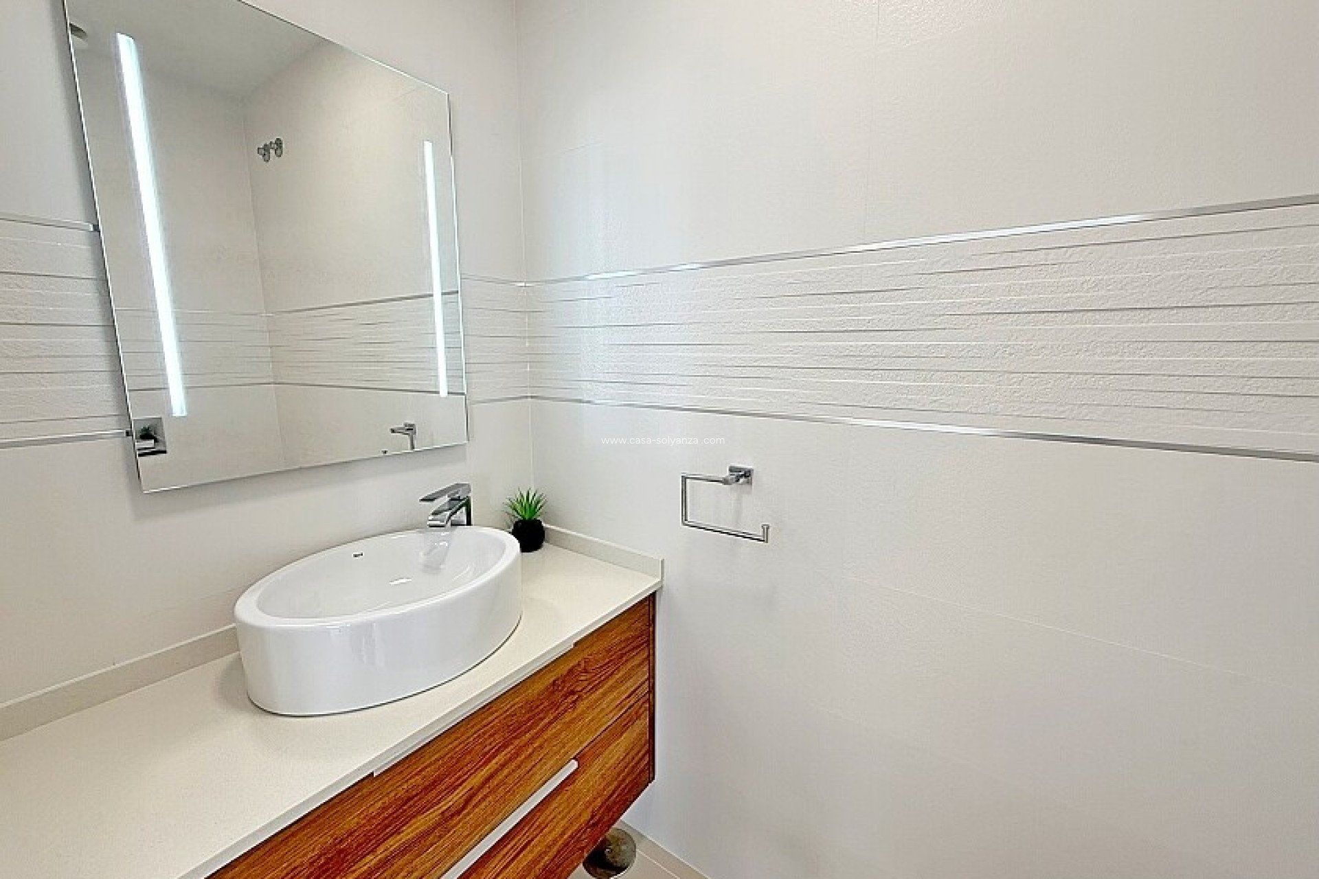 Resale - Villa - San Miguel de Salinas - Mirador De San Miguel