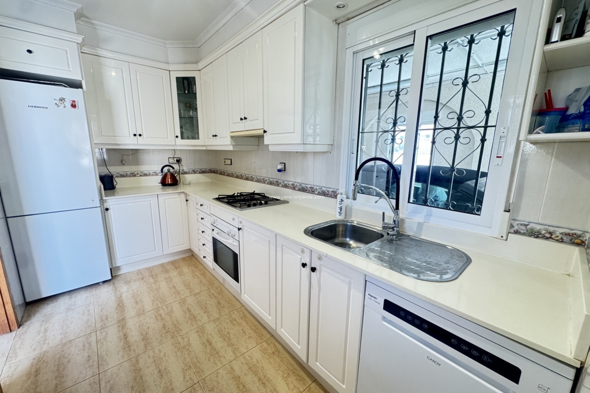 Resale - Villa - San Miguel de Salinas