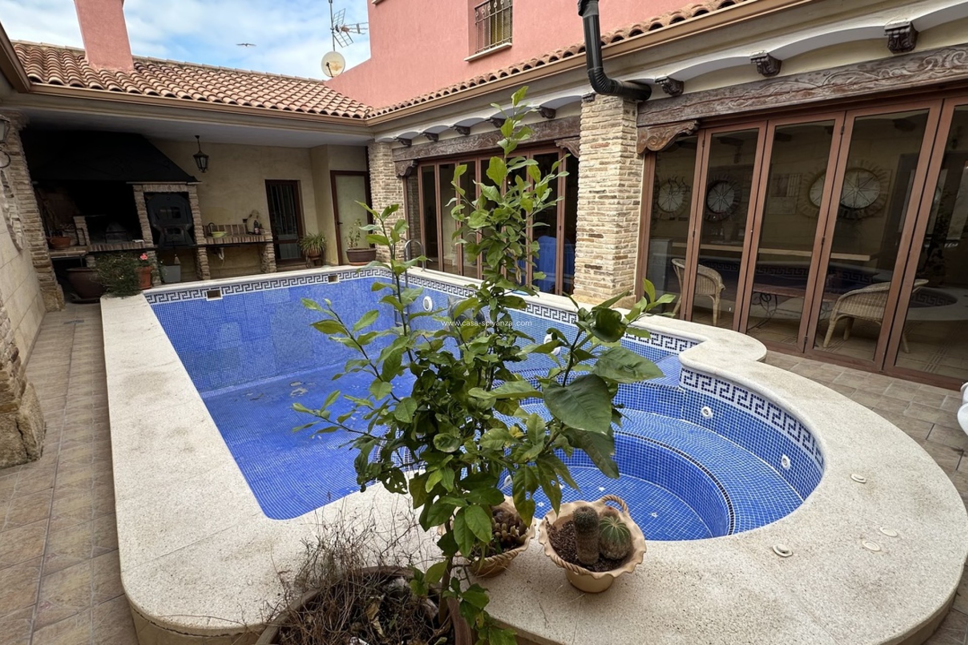 Resale - Villa - San Miguel de Salinas