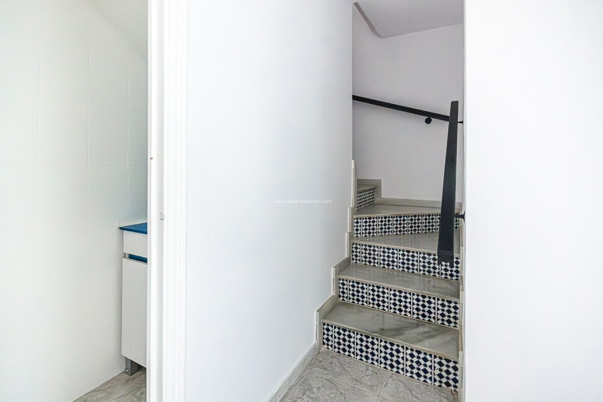 Resale - Villa - San Miguel de Salinas