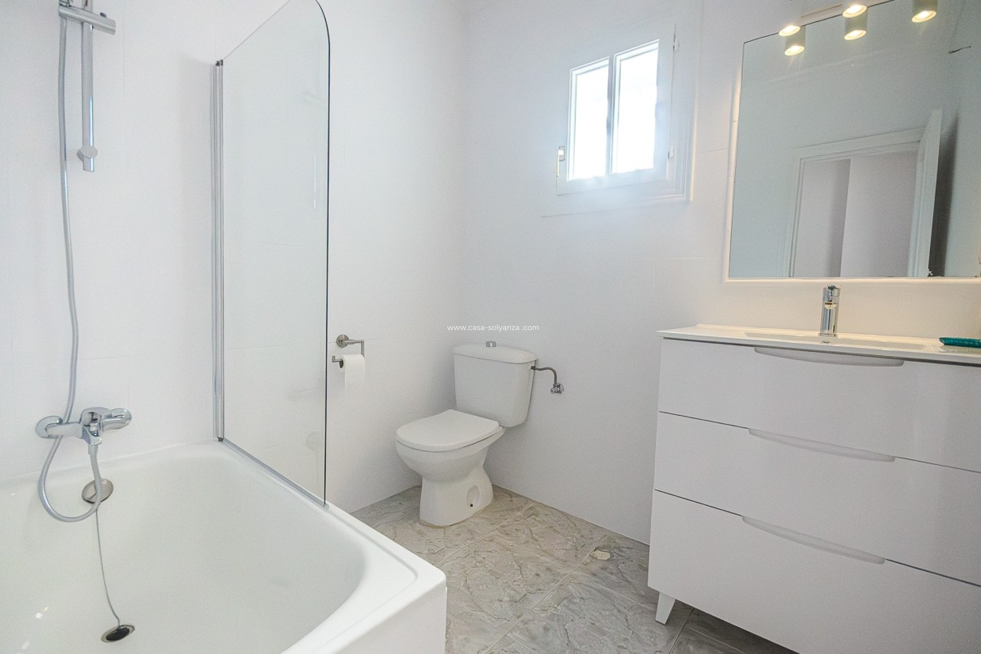 Resale - Villa - San Miguel de Salinas