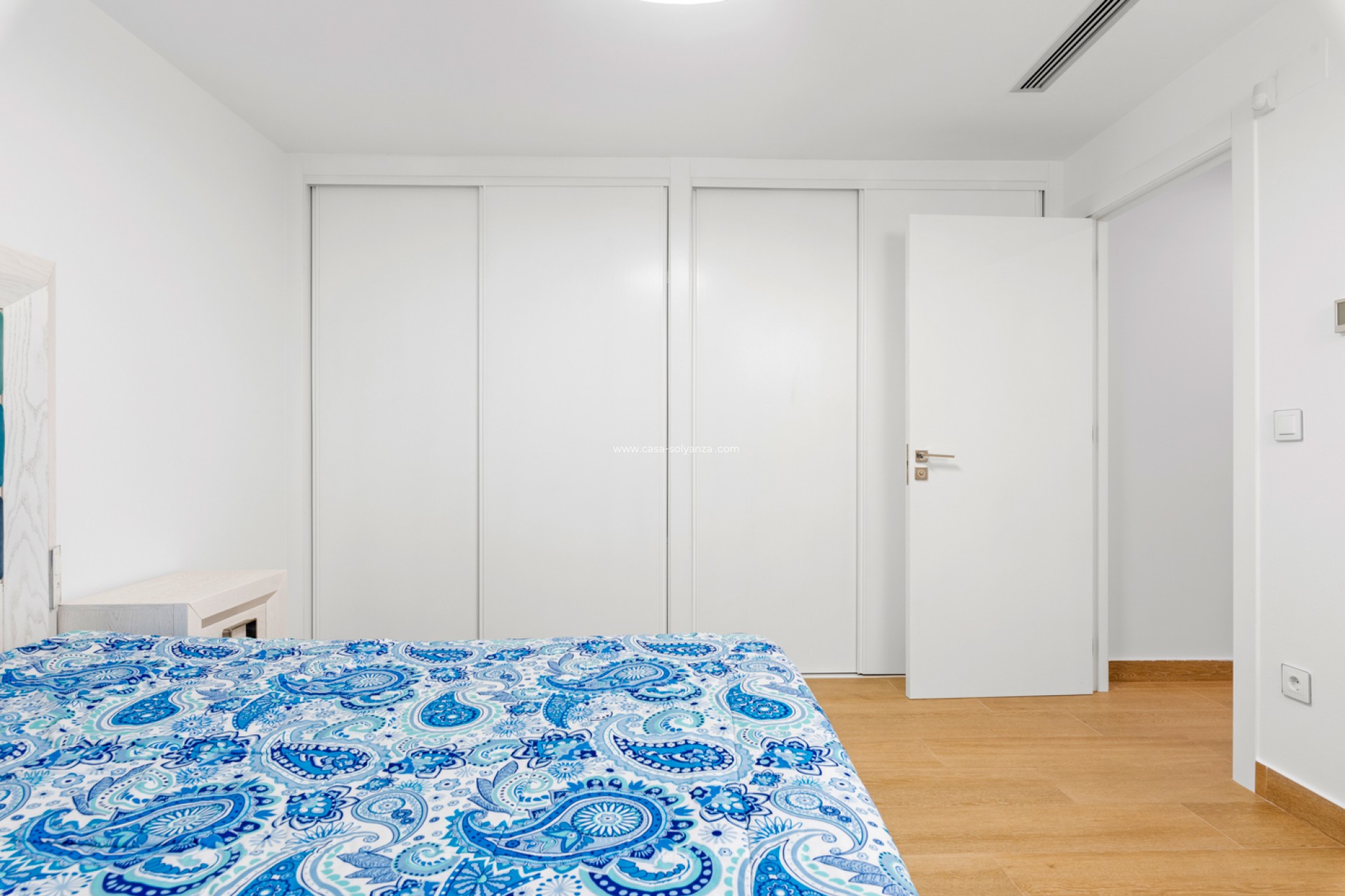 Resale - Villa - San Miguel - San Miguel Salinas