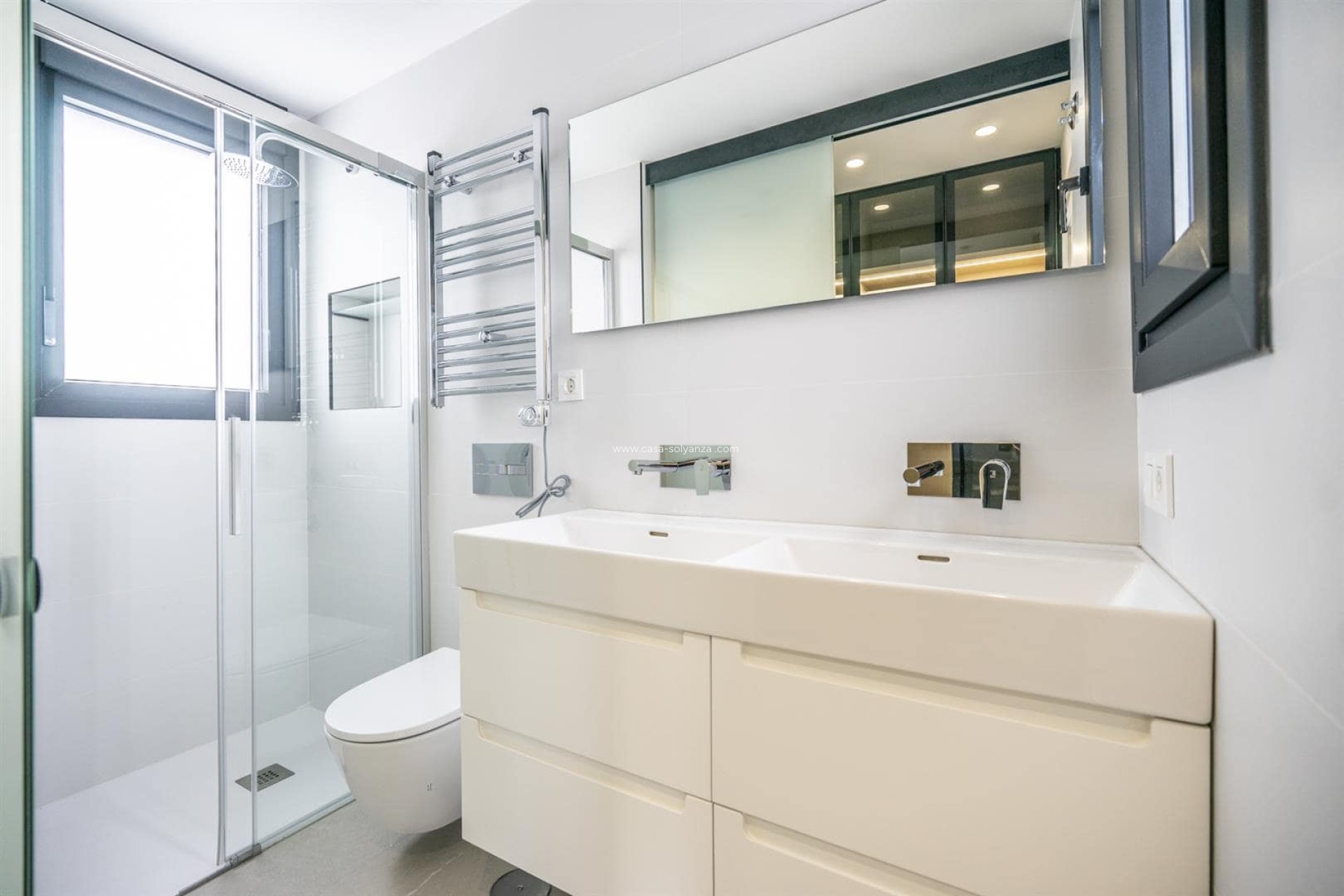 Resale - Villa - Santa Rosalia Resort - Inland