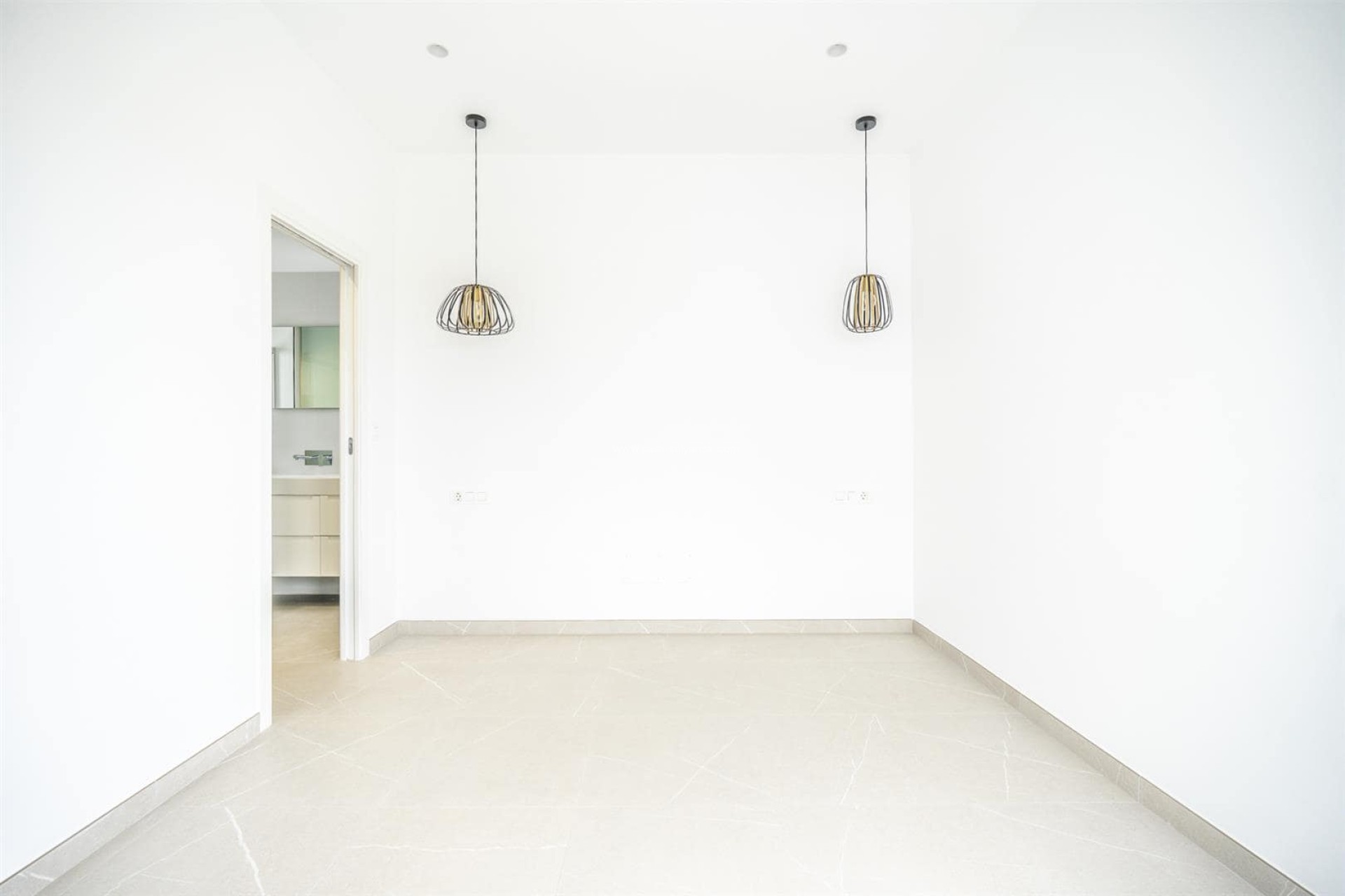 Resale - Villa - Santa Rosalia Resort - Inland