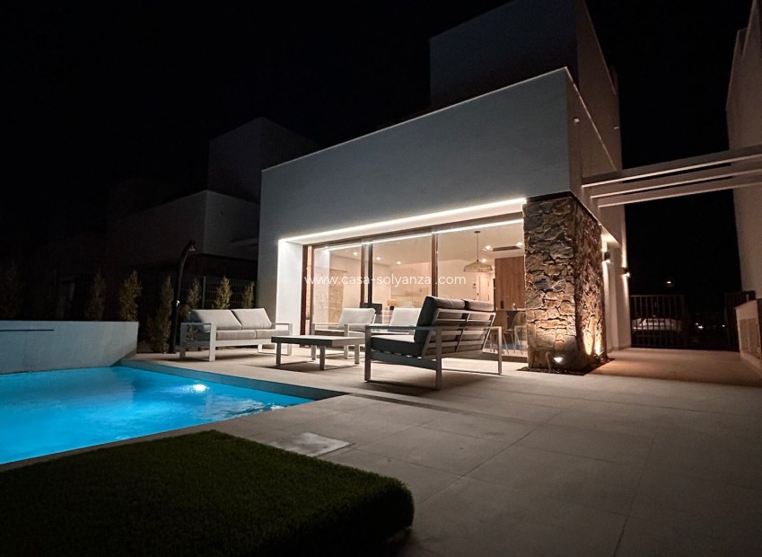 Resale - Villa - Santa Rosalia Resort - Inland