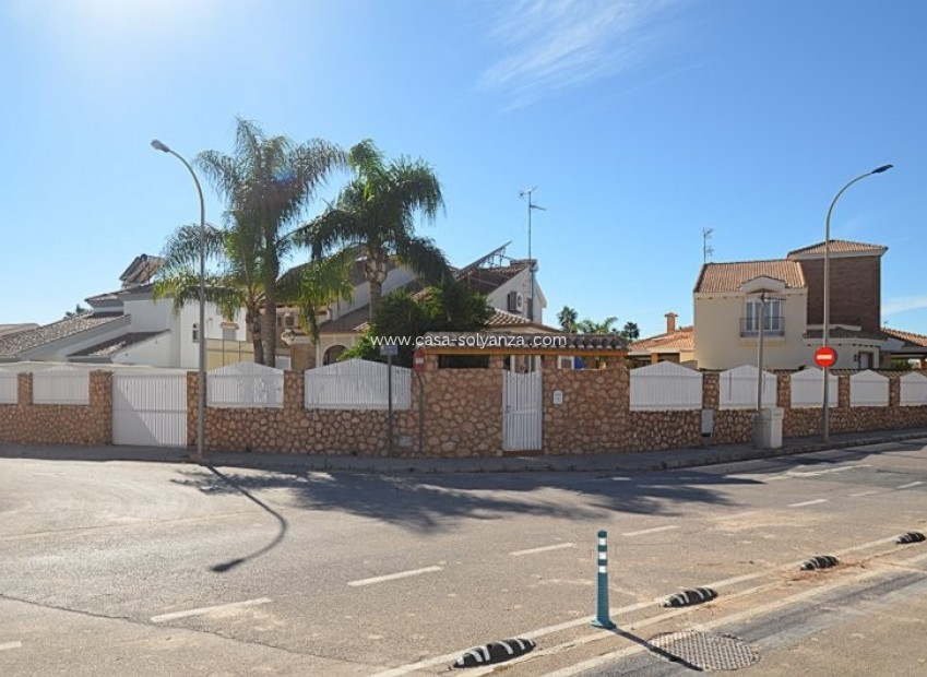 Resale - Villa - Santiago de la Ribera - Costa Calida