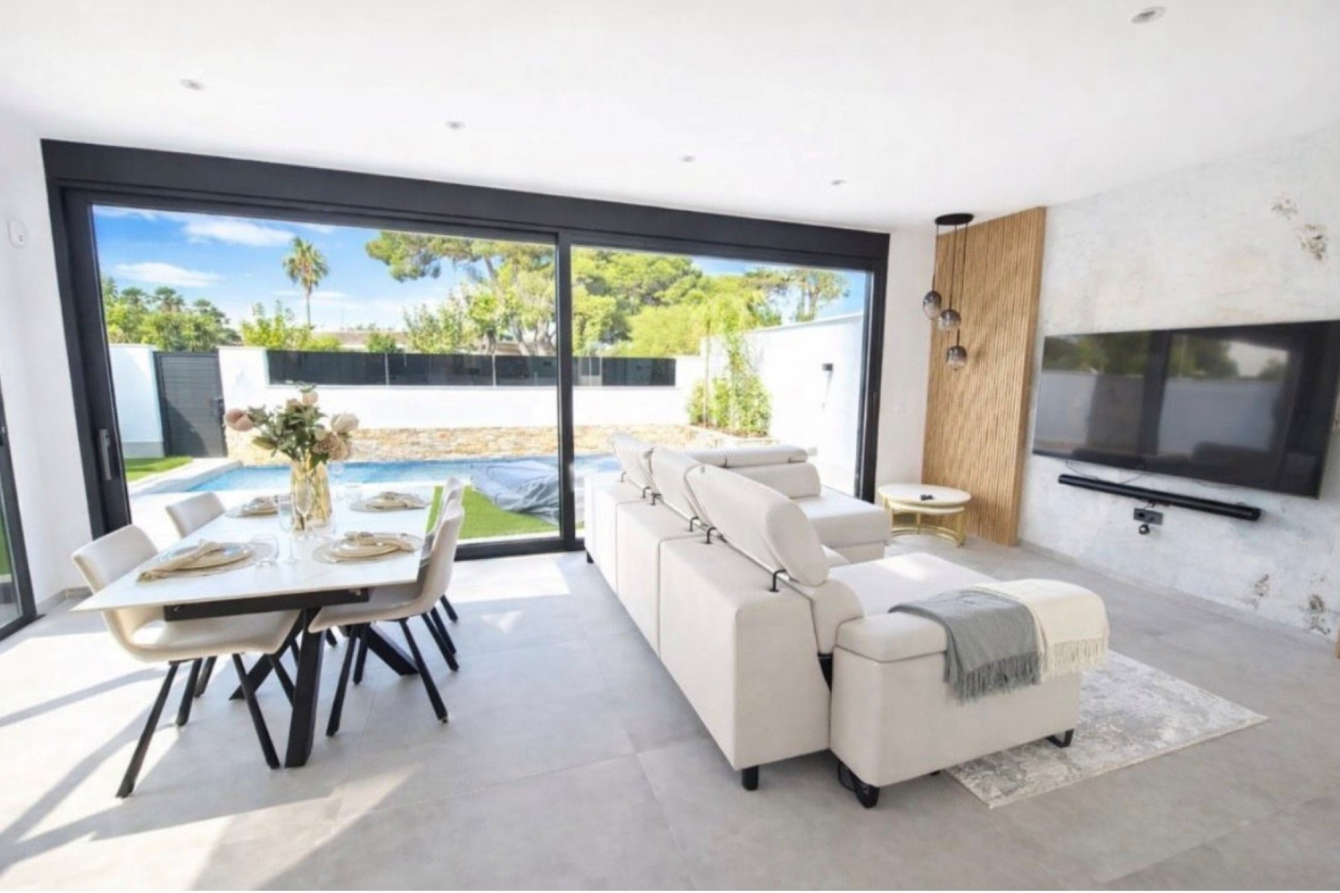 Resale - Villa - Santiago de la Ribera - Costa Calida