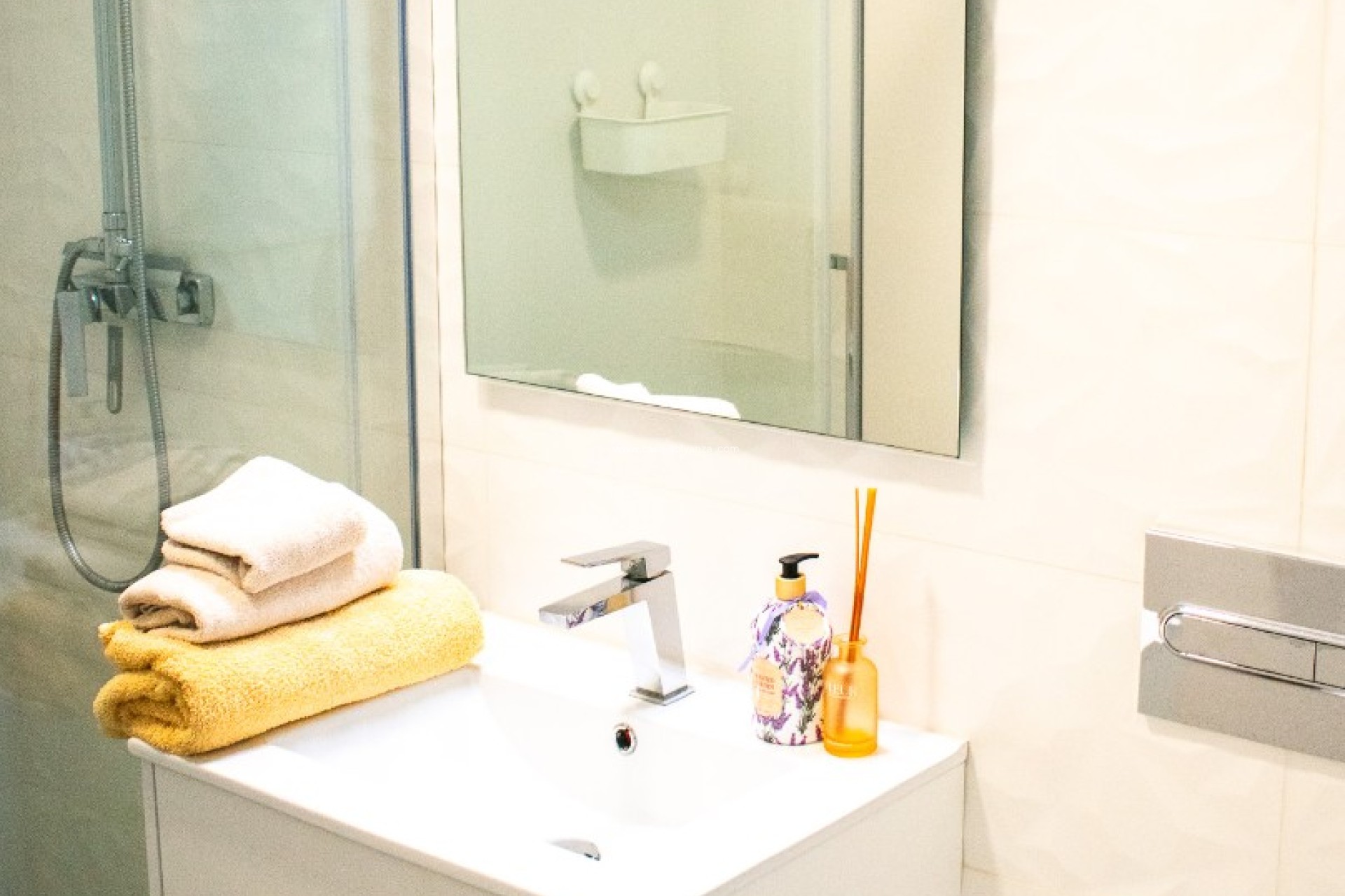 Resale - Villa / Semi detached - Formentera de Segura