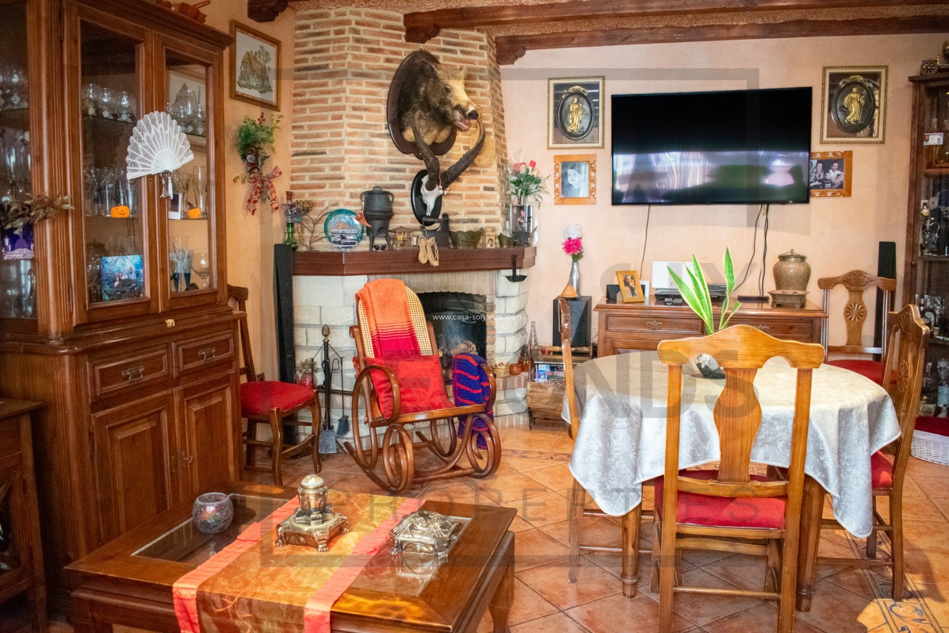 Resale - Villa / Semi detached - Guardamar del Segura