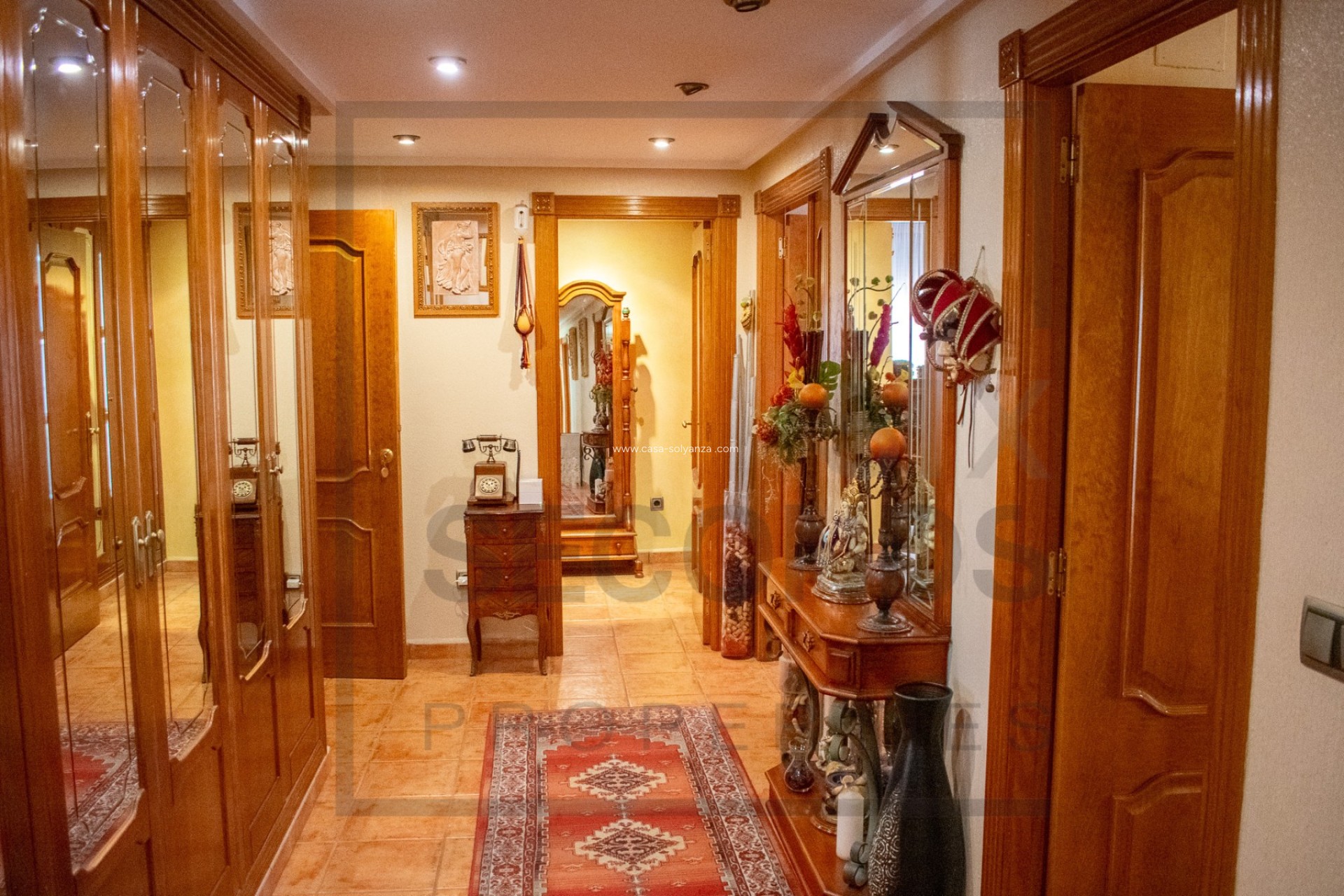 Resale - Villa / Semi detached - Guardamar del Segura