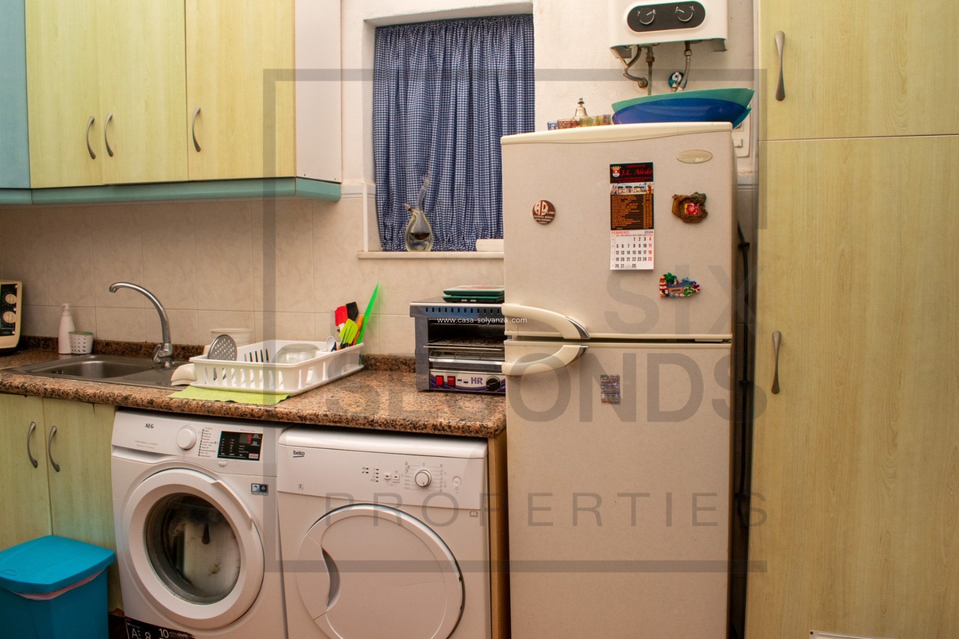 Resale - Villa / Semi detached - Guardamar del Segura