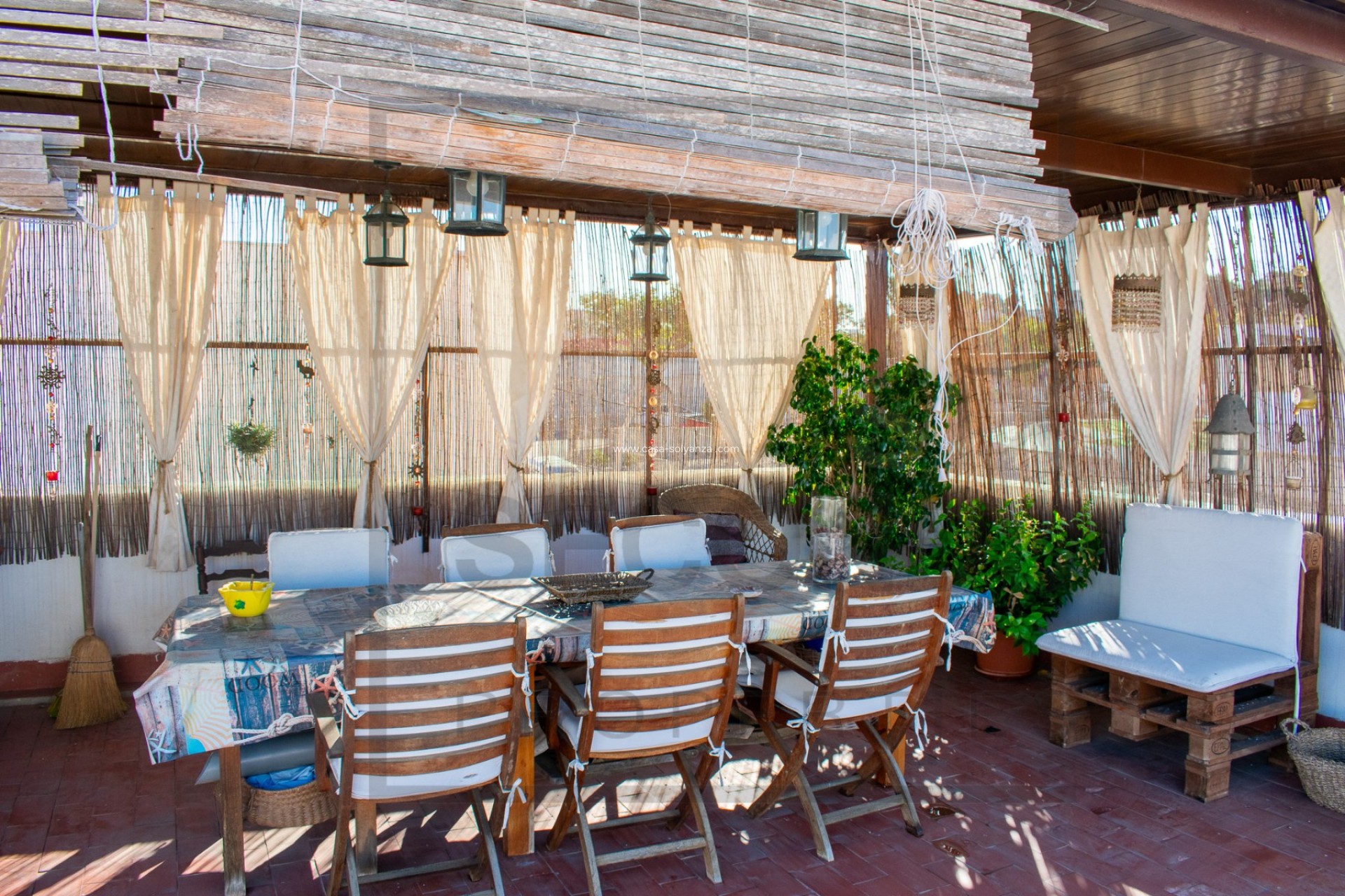 Resale - Villa / Semi detached - Guardamar del Segura